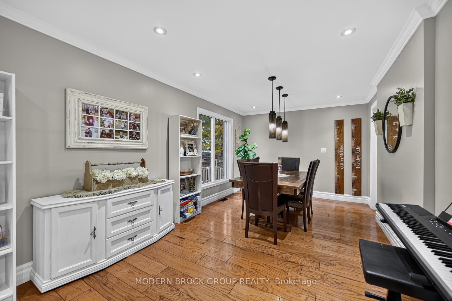 Photo 6 of 23 Cambridge Crescent, Brockville, Brockville — HOMEH