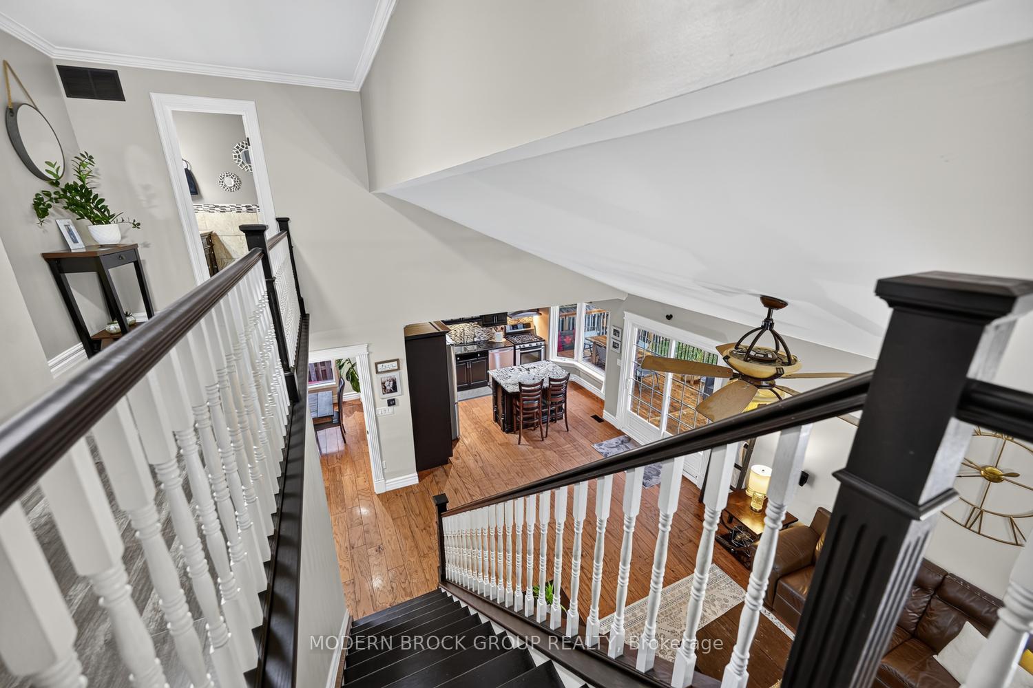 Photo 25 of 23 Cambridge Crescent, Brockville, Brockville — HOMEH