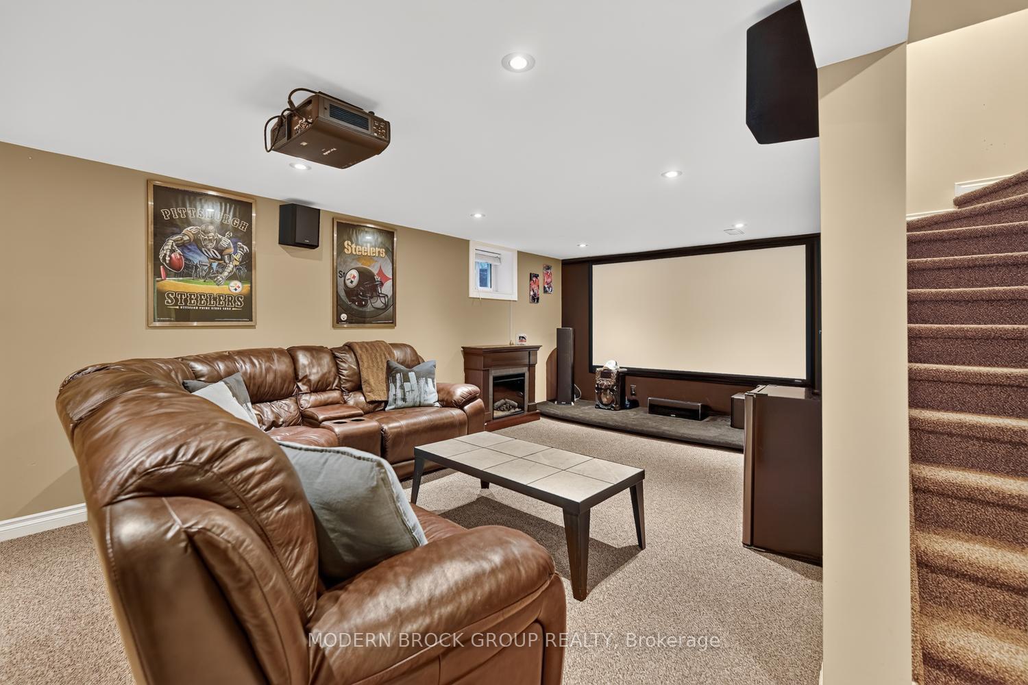 Photo 36 of 23 Cambridge Crescent, Brockville, Brockville — HOMEH