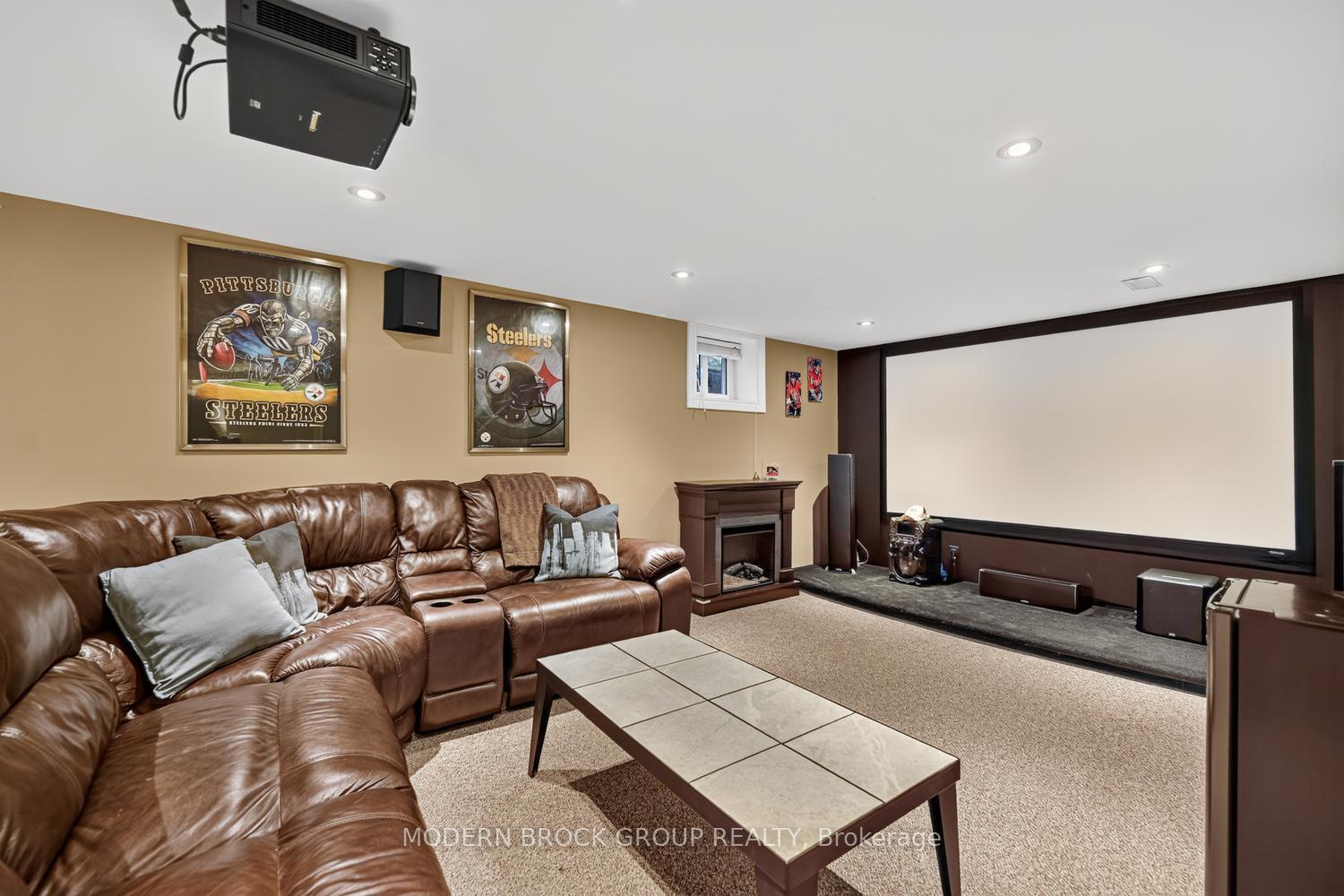 Photo 38 of 23 Cambridge Crescent, Brockville, Brockville — HOMEH
