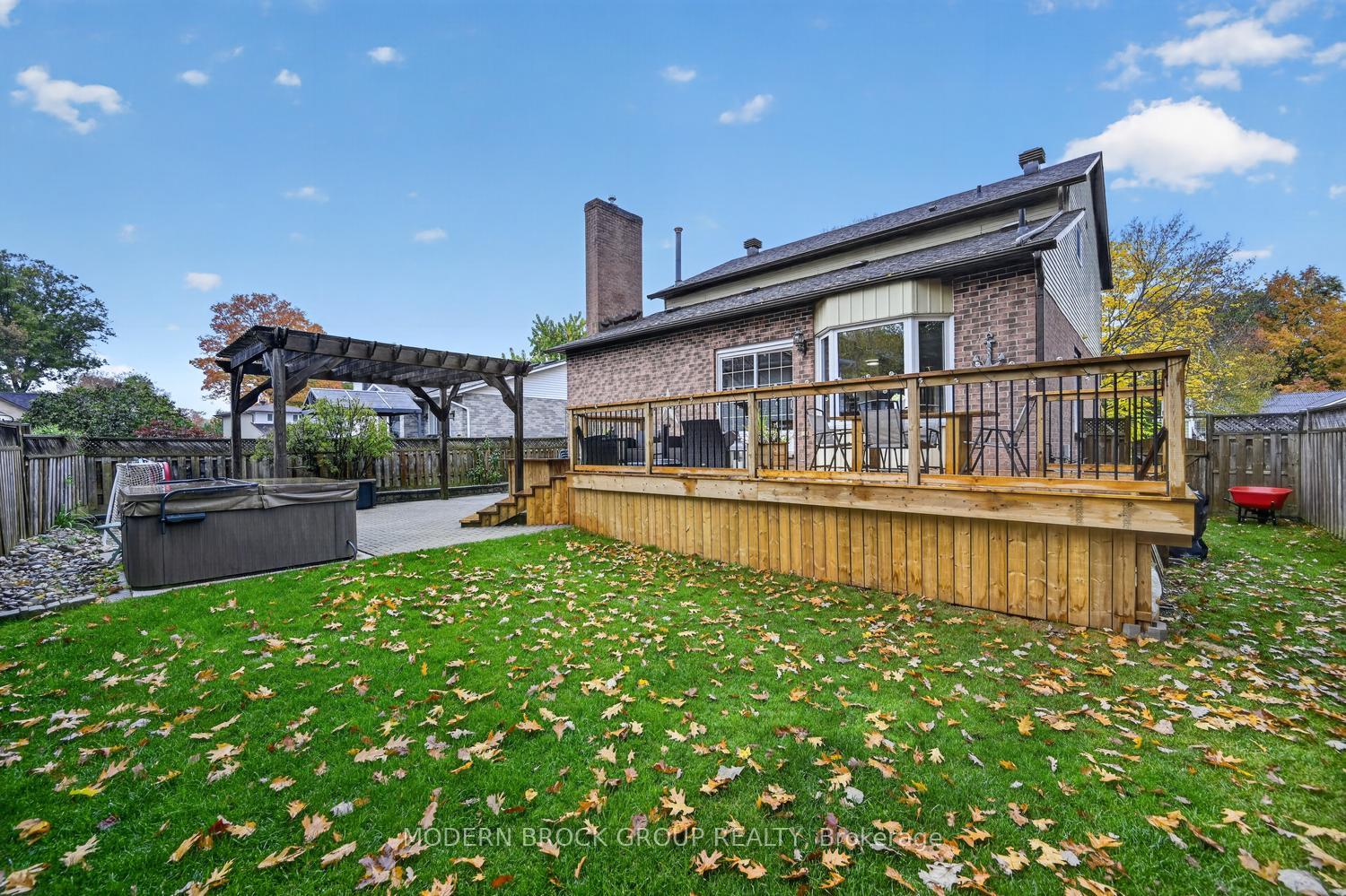 Photo 47 of 23 Cambridge Crescent, Brockville, Brockville — HOMEH