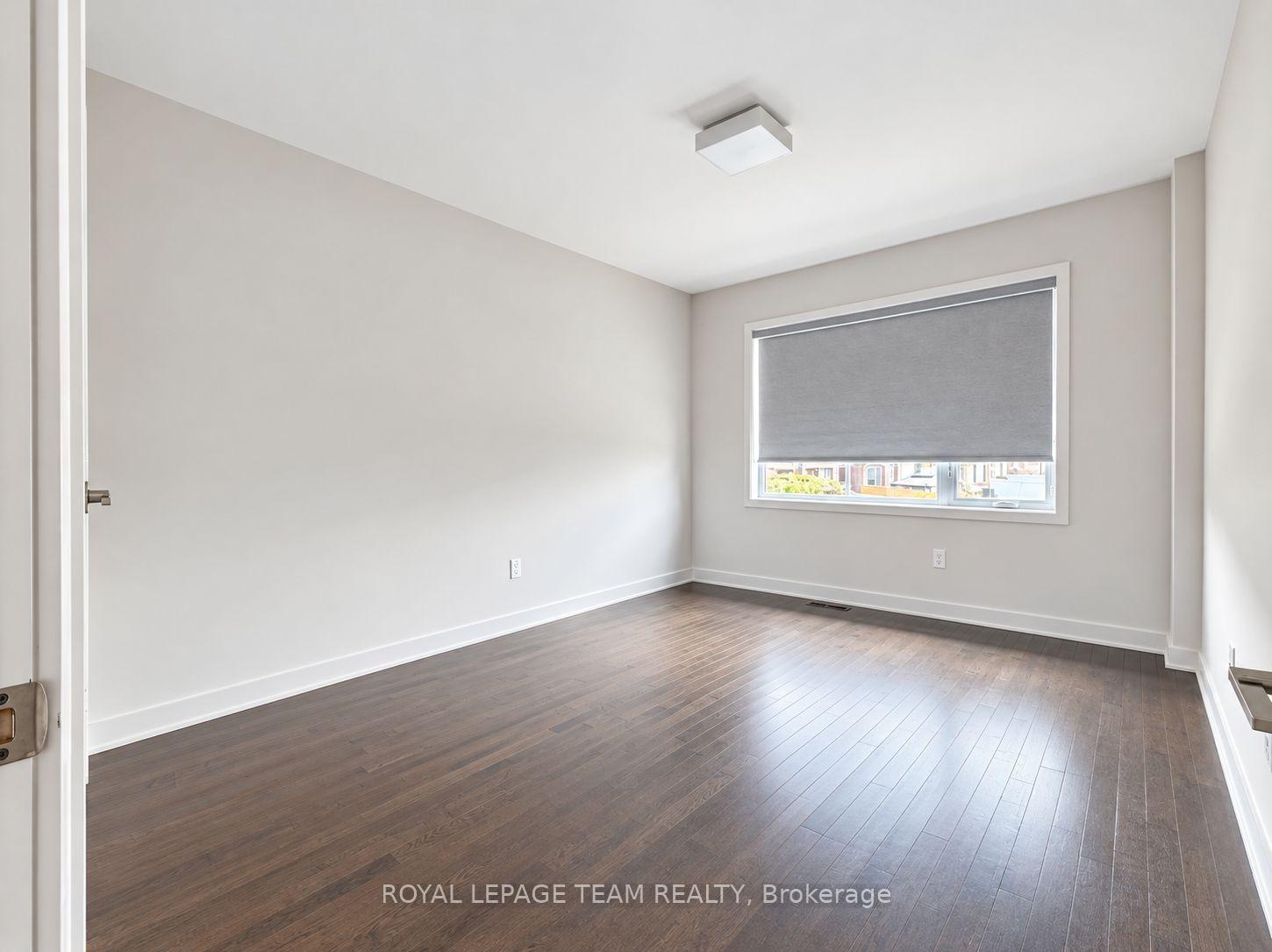 Photo 7 of 114 Larimar Circle, Ottawa, Riverside South — HOMEH