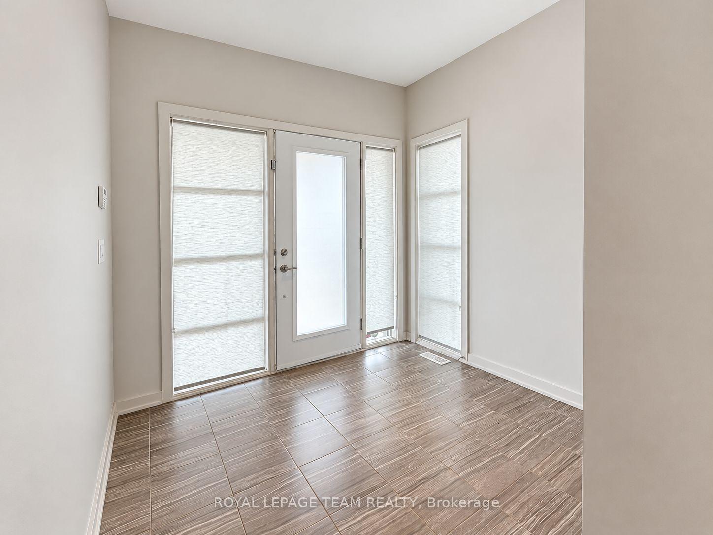 Photo 16 of 114 Larimar Circle, Ottawa, Riverside South — HOMEH