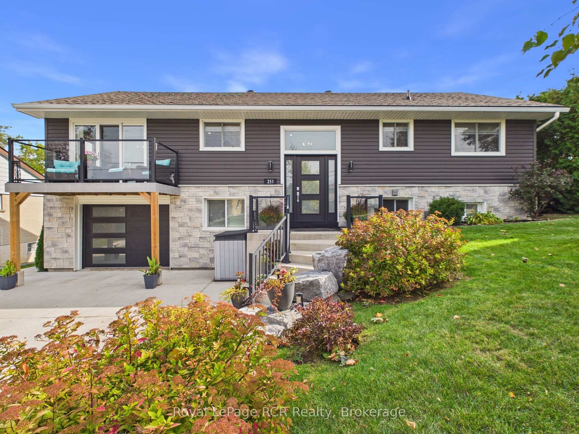 Photo of 251 Pearson Street