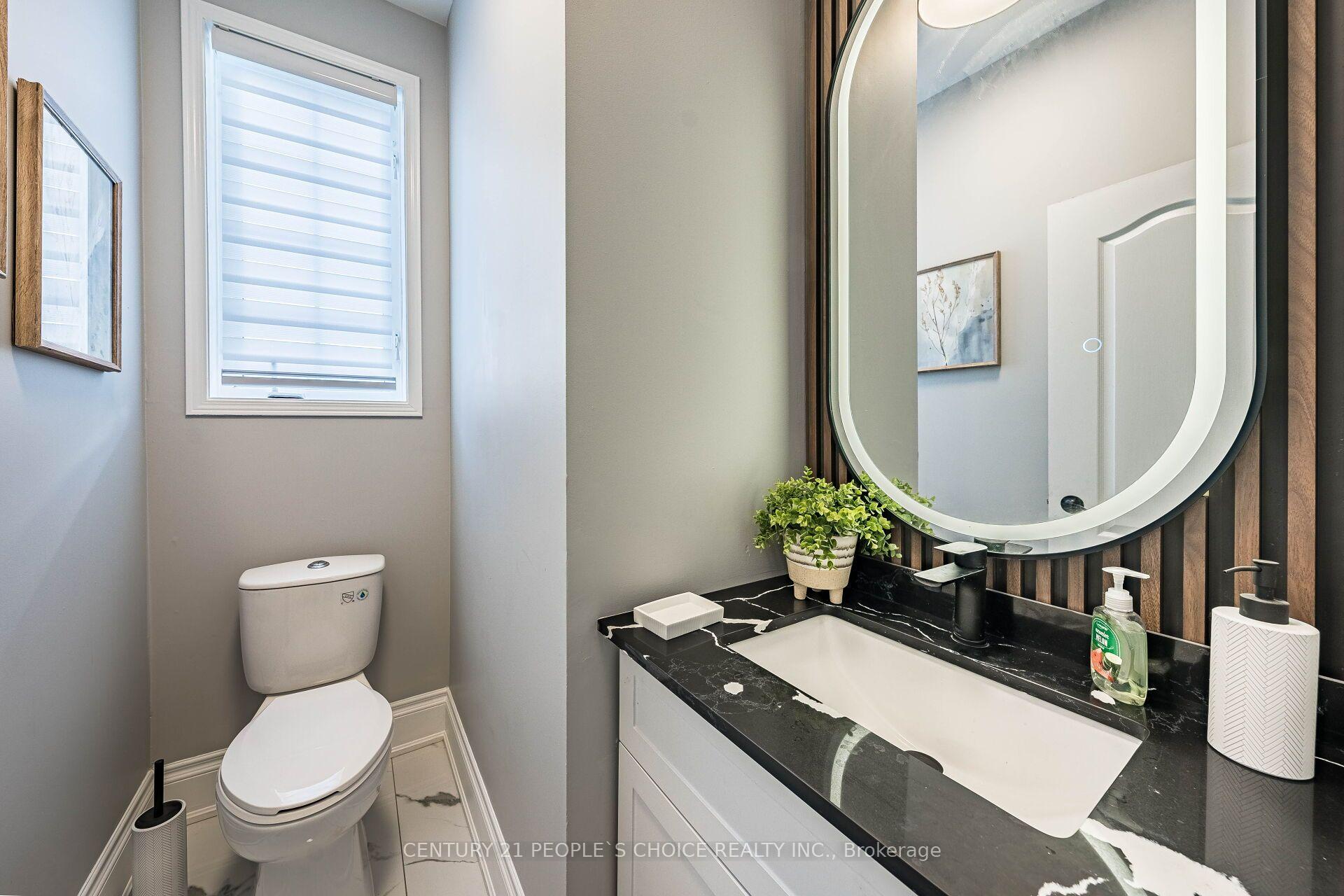 Photo 21 of 211 Wildberry Crescent, Vaughan, Vellore Village — HOMEH