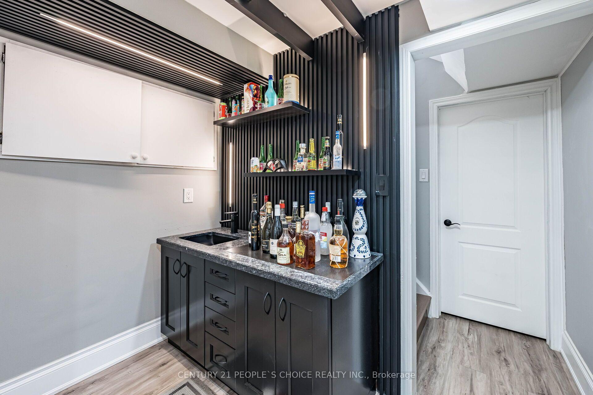 Photo 38 of 211 Wildberry Crescent, Vaughan, Vellore Village — HOMEH
