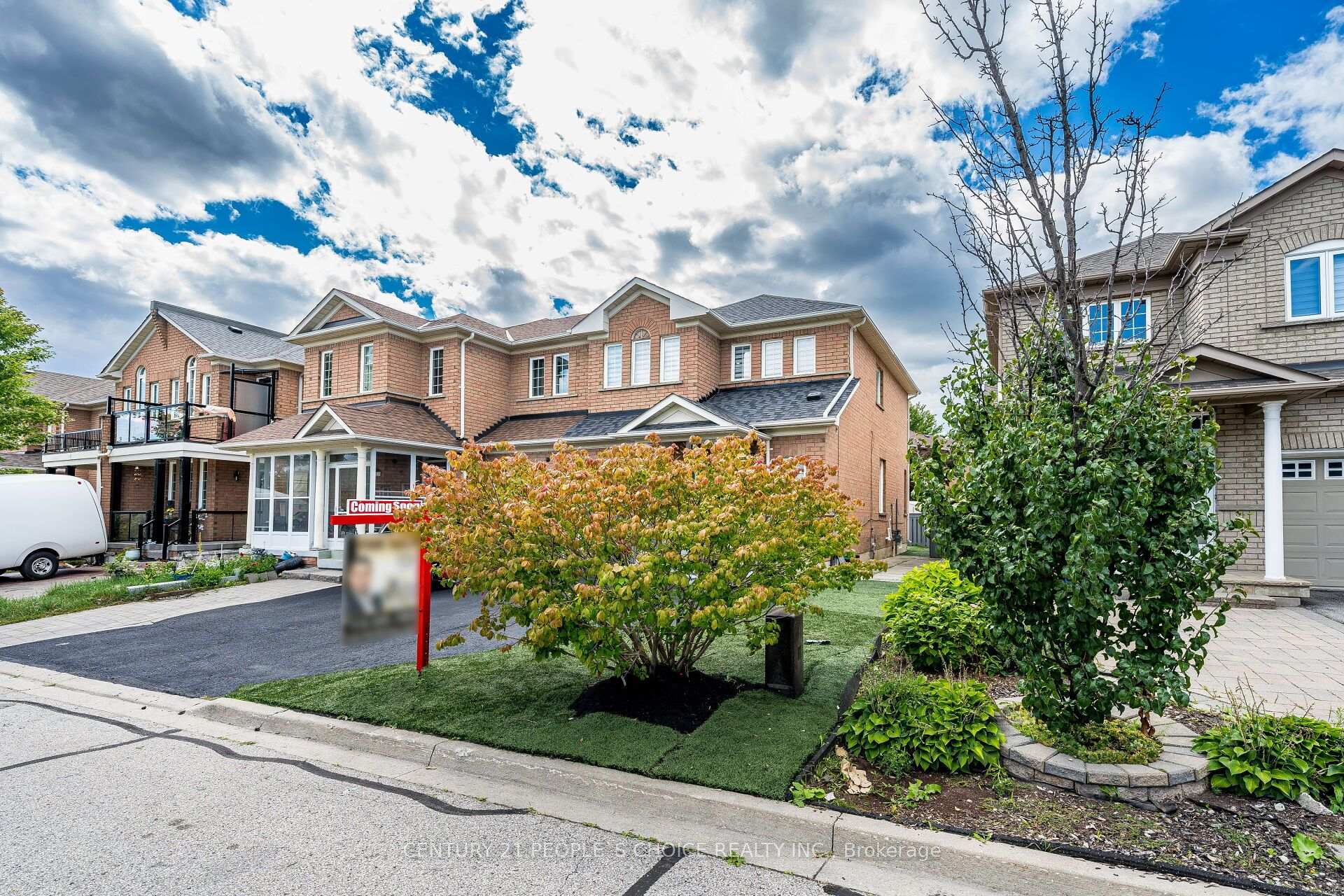 Photo 39 of 211 Wildberry Crescent, Vaughan, Vellore Village — HOMEH