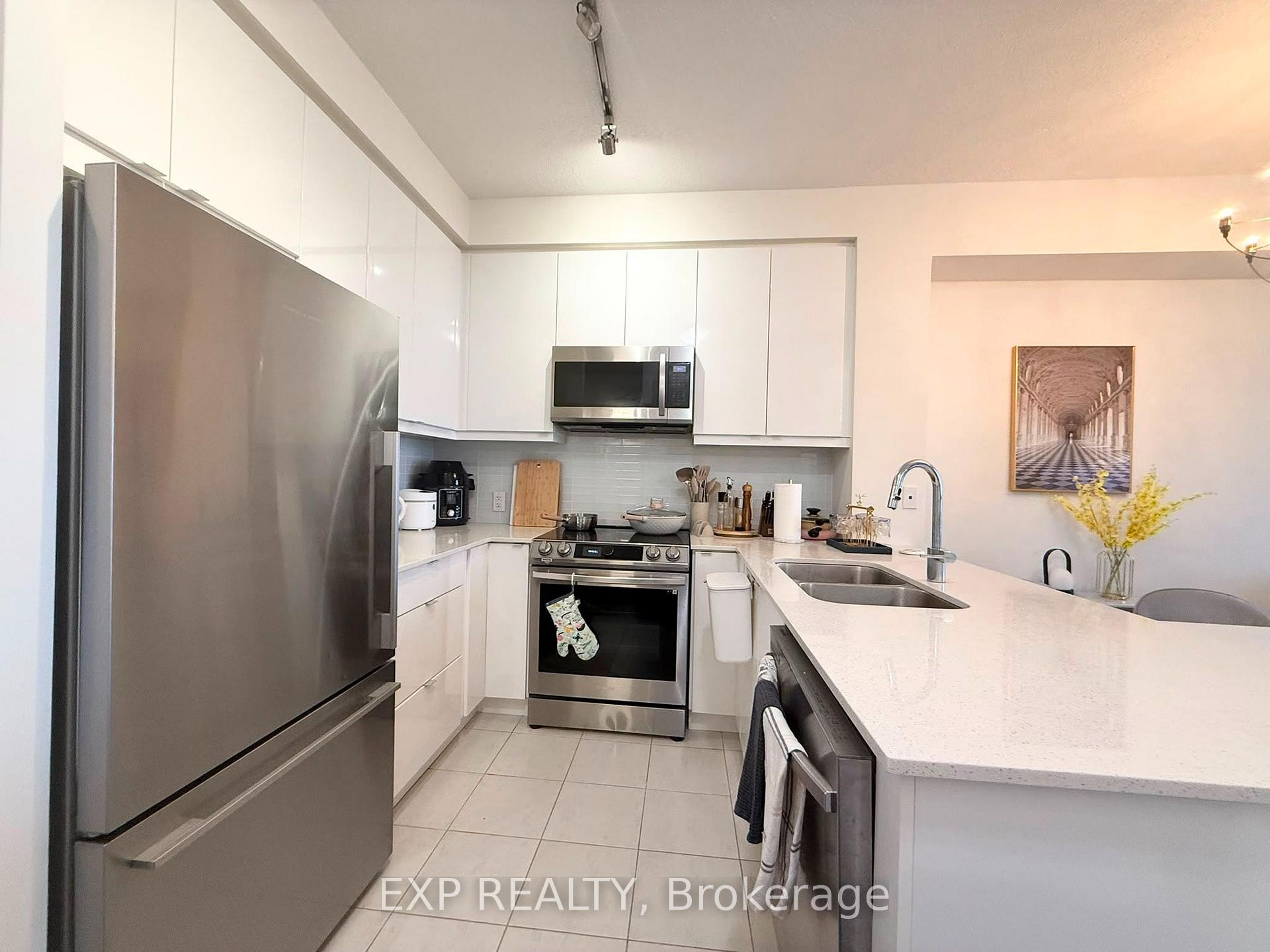 Photo 2 of Unit 520, 50 Thomas Riley Road, Etobicoke, Islington-City Centre West — HOMEH