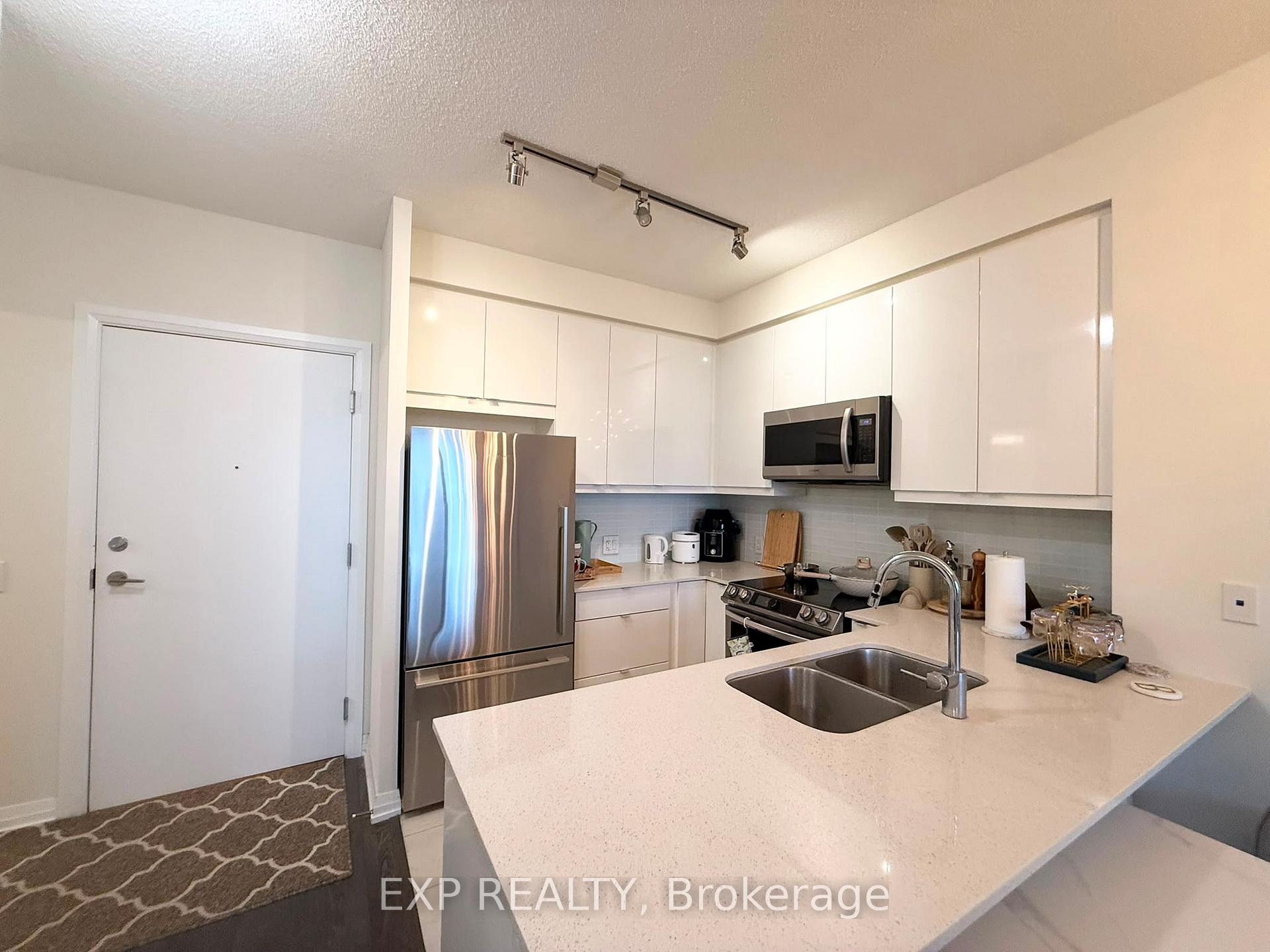 Photo 3 of Unit 520, 50 Thomas Riley Road, Etobicoke, Islington-City Centre West — HOMEH