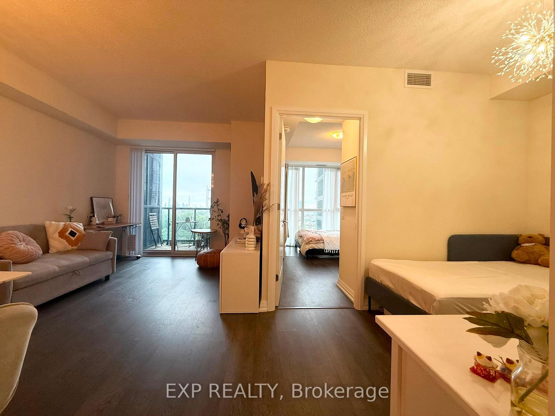 Photo 10 of Unit 520, 50 Thomas Riley Road, Etobicoke, Islington-City Centre West — HOMEH