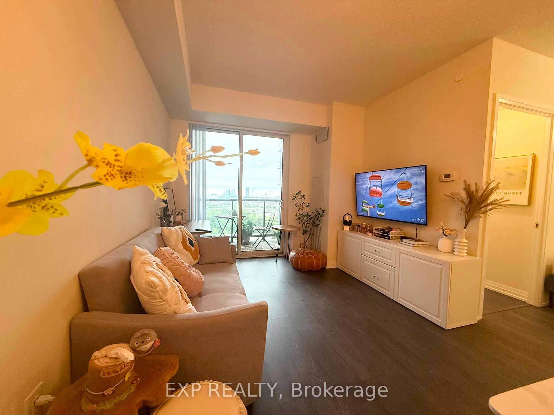 Photo 14 of Unit 520, 50 Thomas Riley Road, Etobicoke, Islington-City Centre West — HOMEH