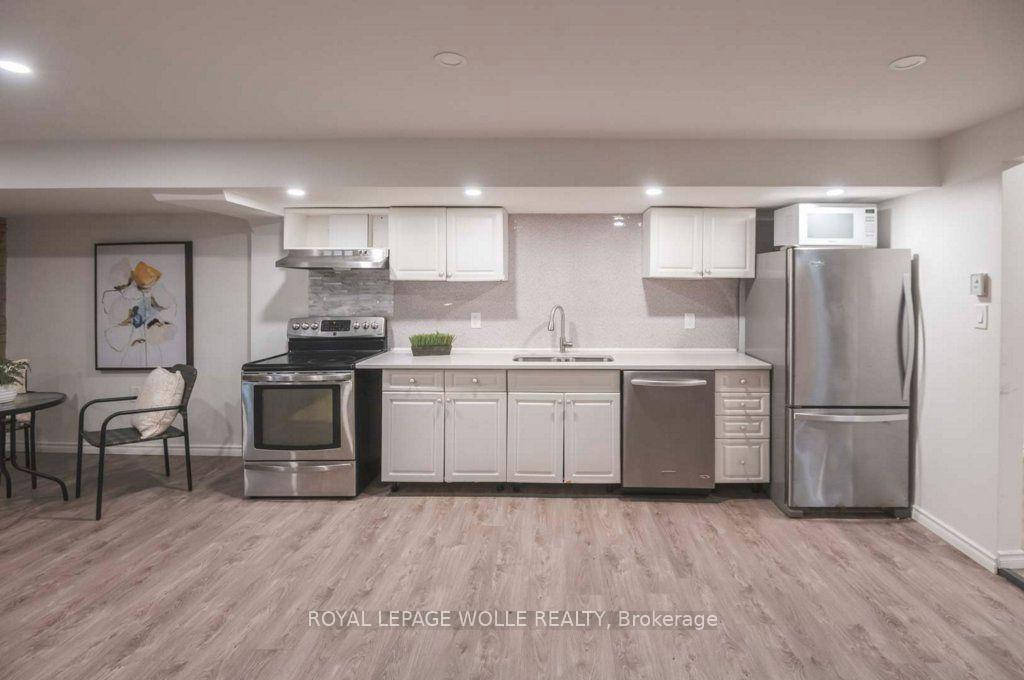 Photo 23 of 11 Duncairn Avenue, Kitchener, Meinzinger — HOMEH