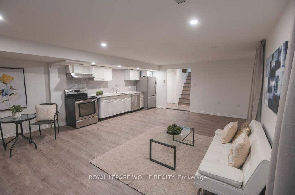 Photo 26 of 11 Duncairn Avenue, Kitchener, Meinzinger — HOMEH