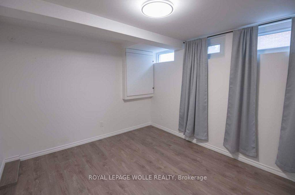 Photo 35 of 11 Duncairn Avenue, Kitchener, Meinzinger — HOMEH