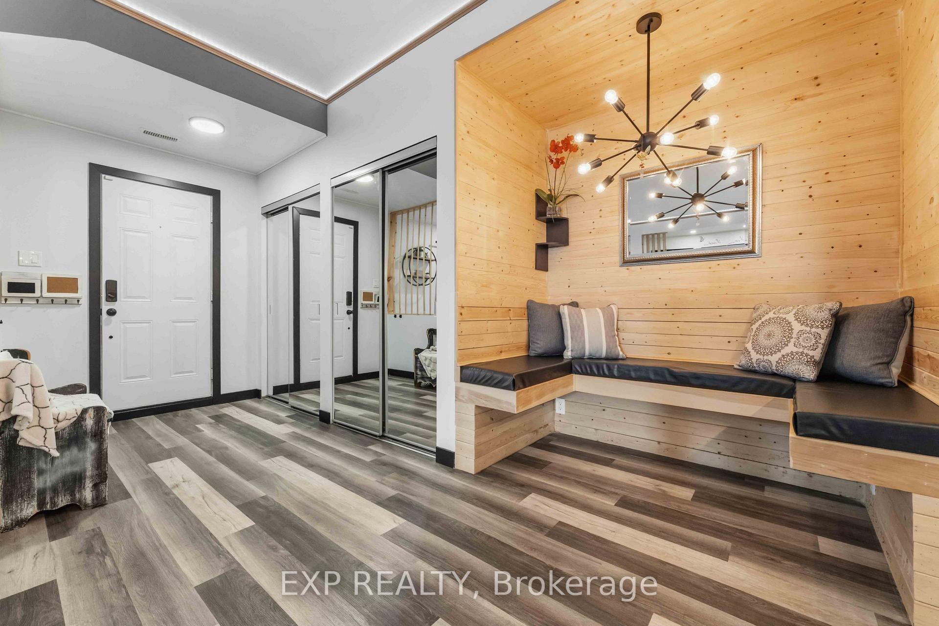 Photo 4 of Unit J, 104 Artesa Private, Ottawa, Kanata - Emerald Meadows/Trailwest — HOMEH