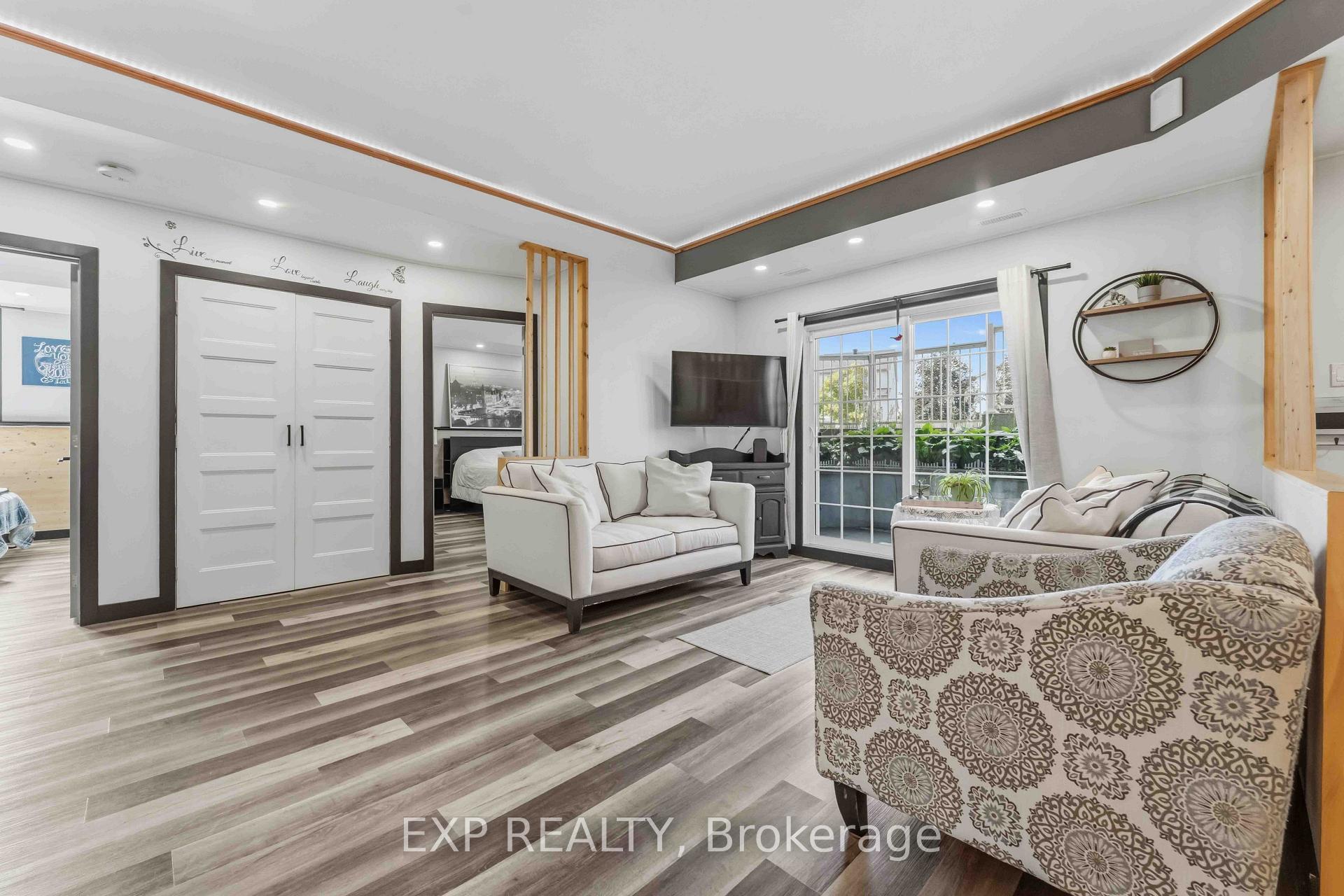 Photo 12 of Unit J, 104 Artesa Private, Ottawa, Kanata - Emerald Meadows/Trailwest — HOMEH
