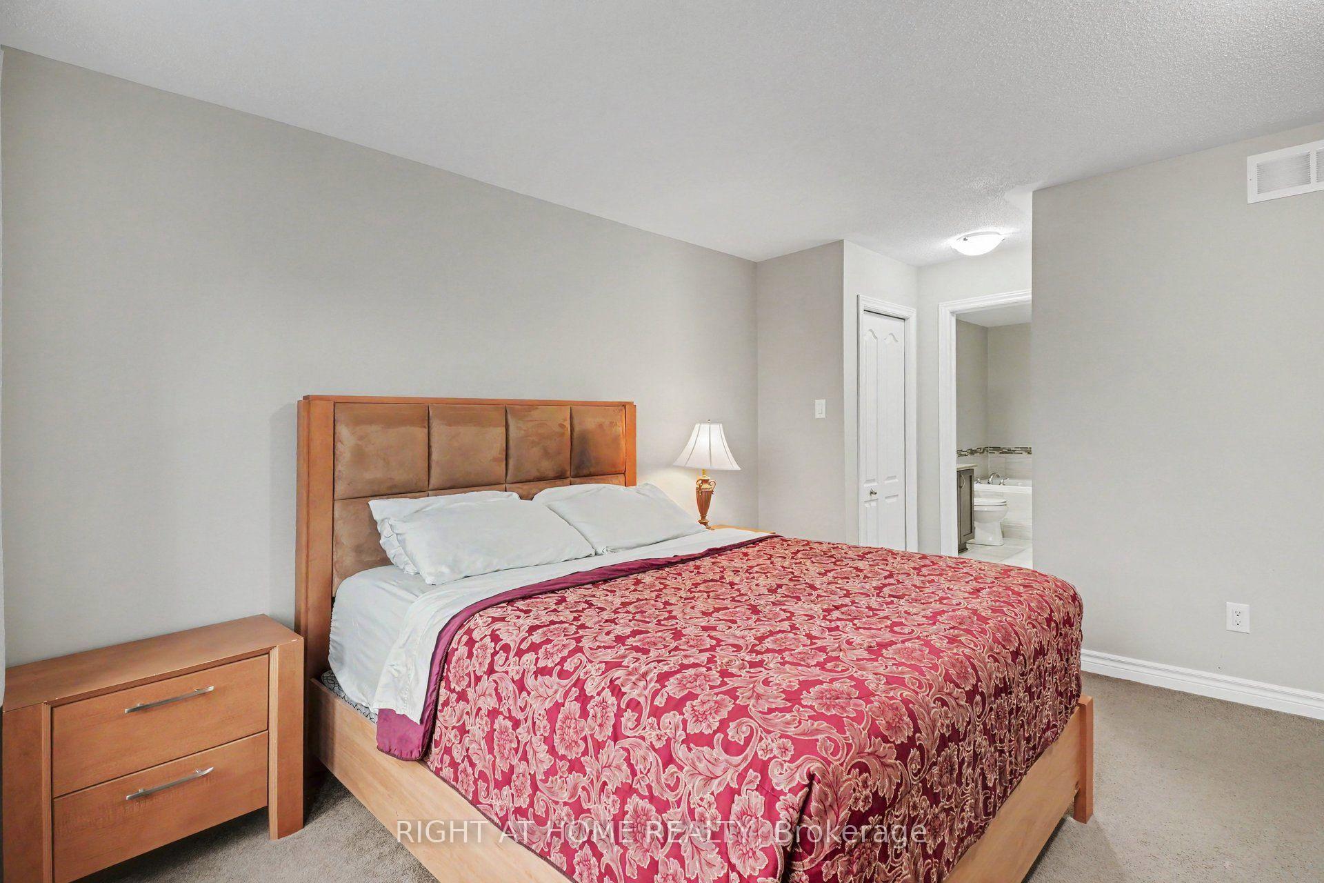Photo 17 of 998 Bunchberry Way, Ottawa, Blossom Park/Kemp Park/Findlay Creek — HOMEH