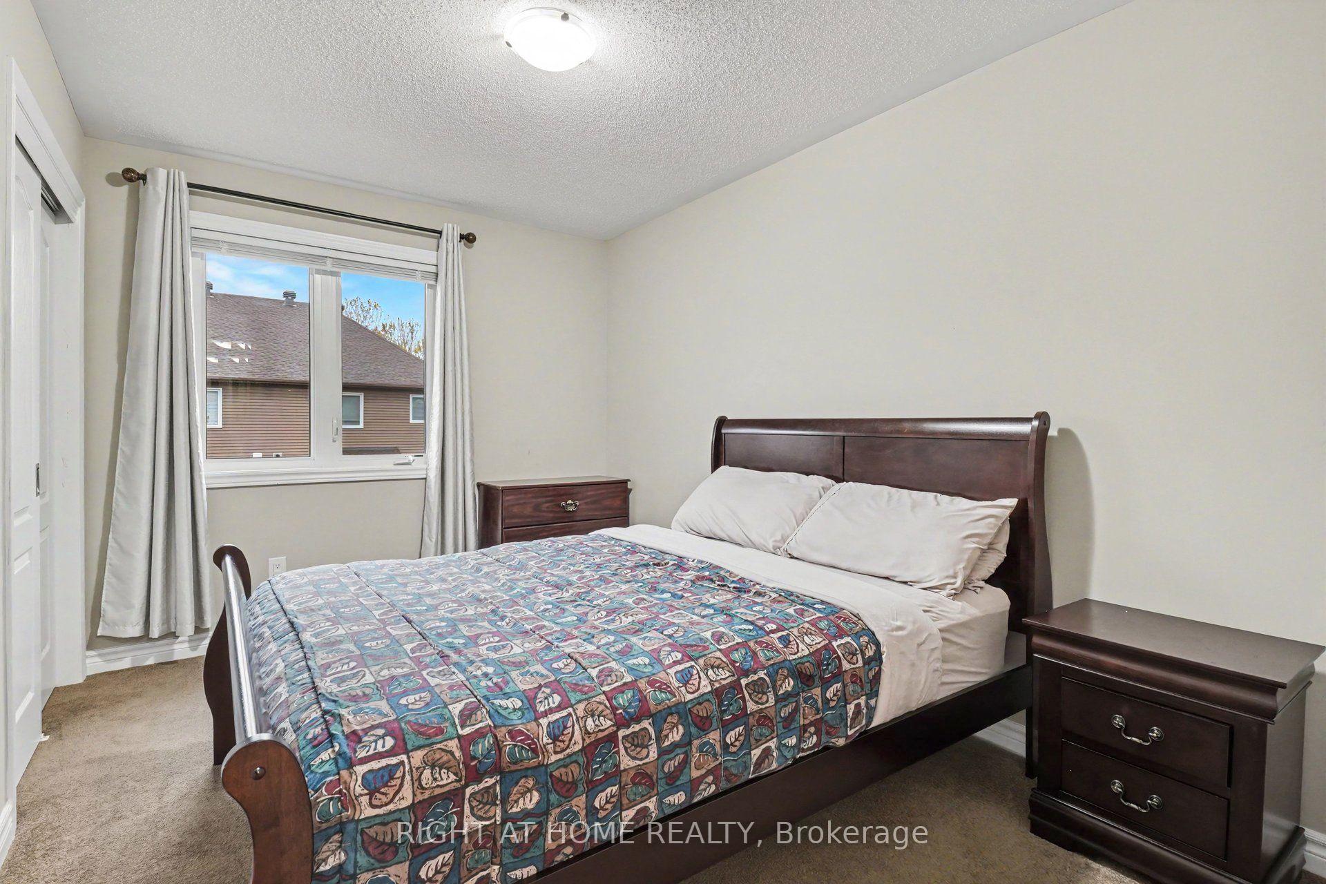 Photo 19 of 998 Bunchberry Way, Ottawa, Blossom Park/Kemp Park/Findlay Creek — HOMEH