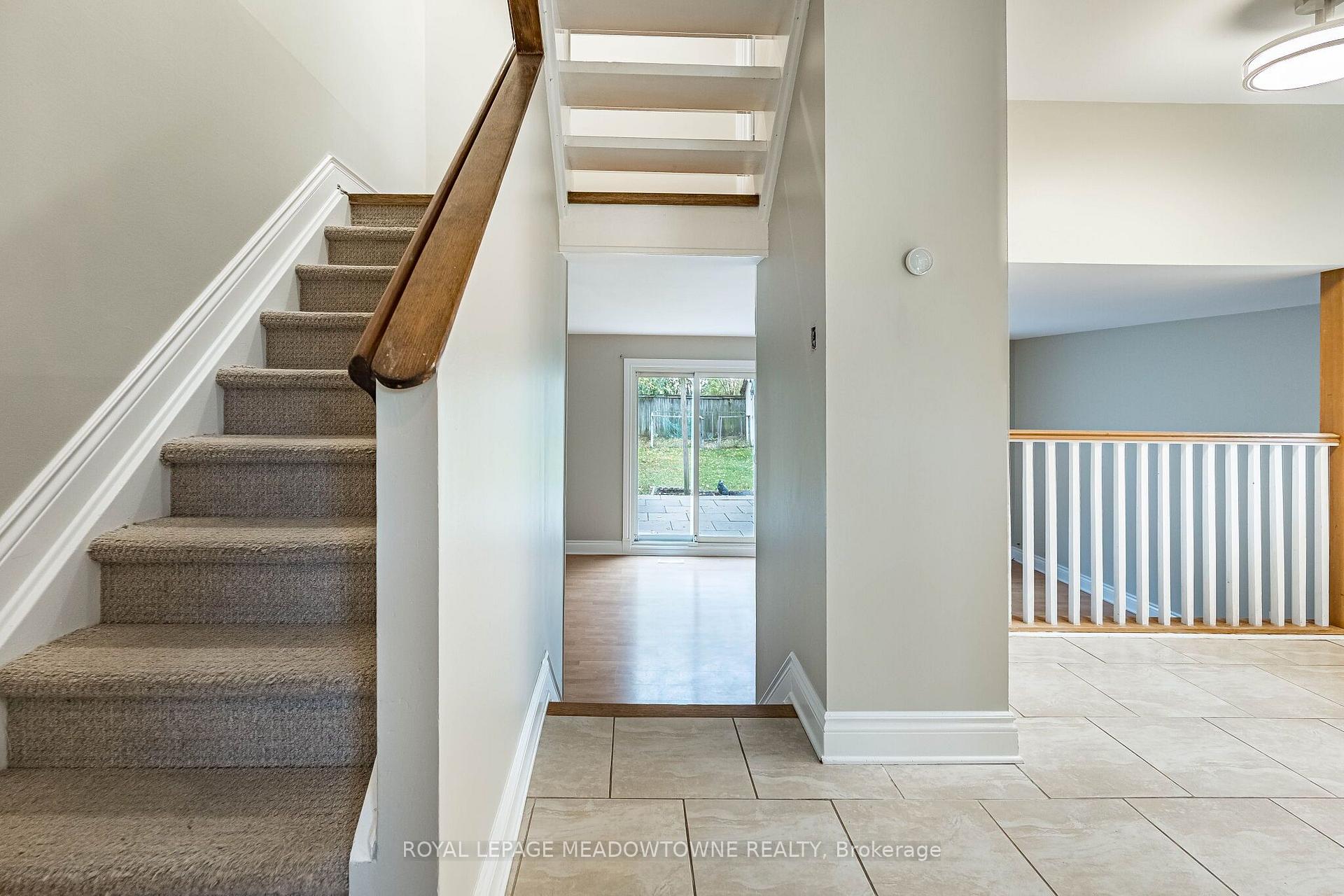 Photo 20 of 2600 Constable Road, Mississauga, Clarkson — HOMEH