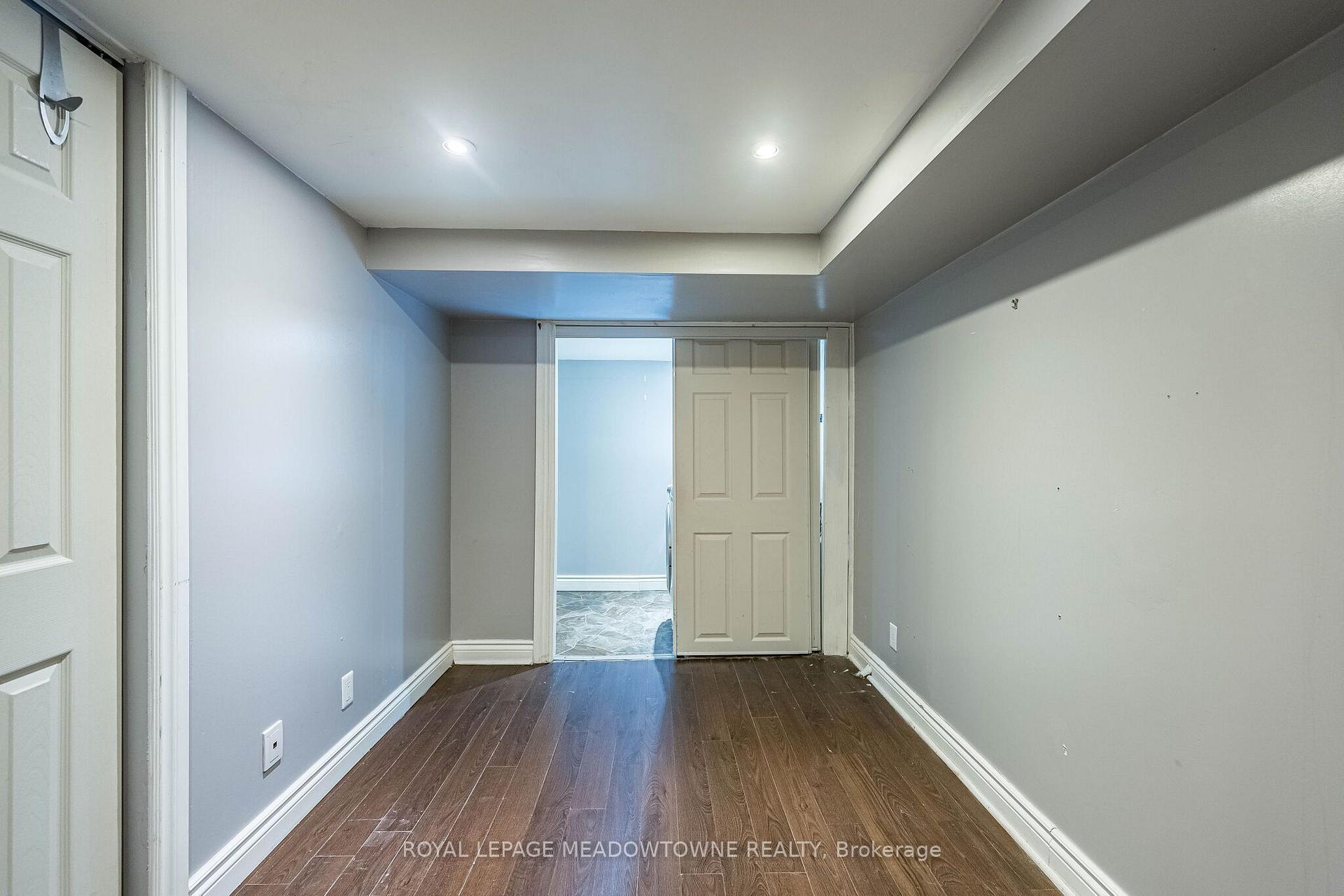 Photo 41 of 2600 Constable Road, Mississauga, Clarkson — HOMEH