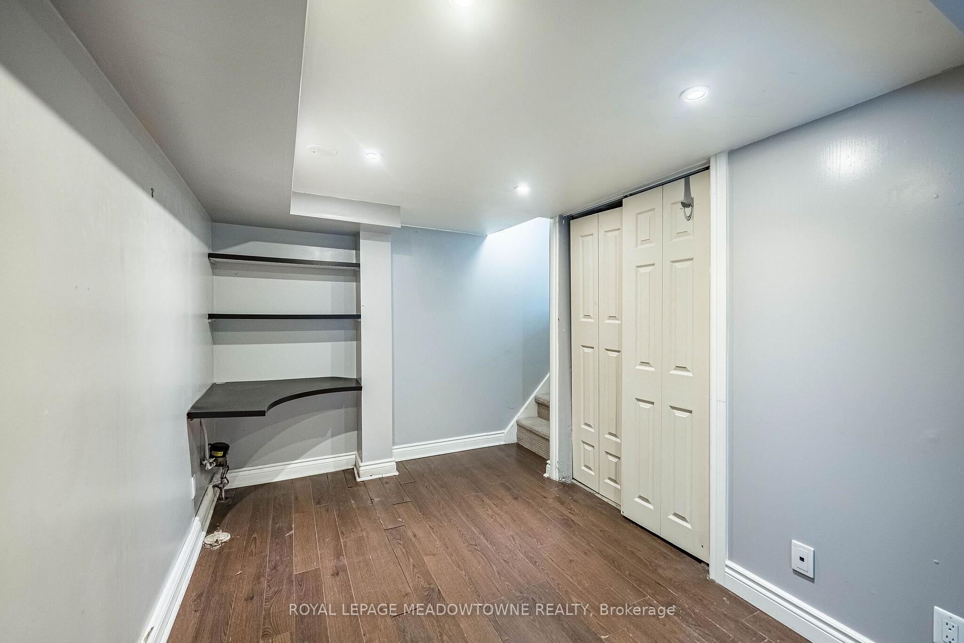 Photo 42 of 2600 Constable Road, Mississauga, Clarkson — HOMEH