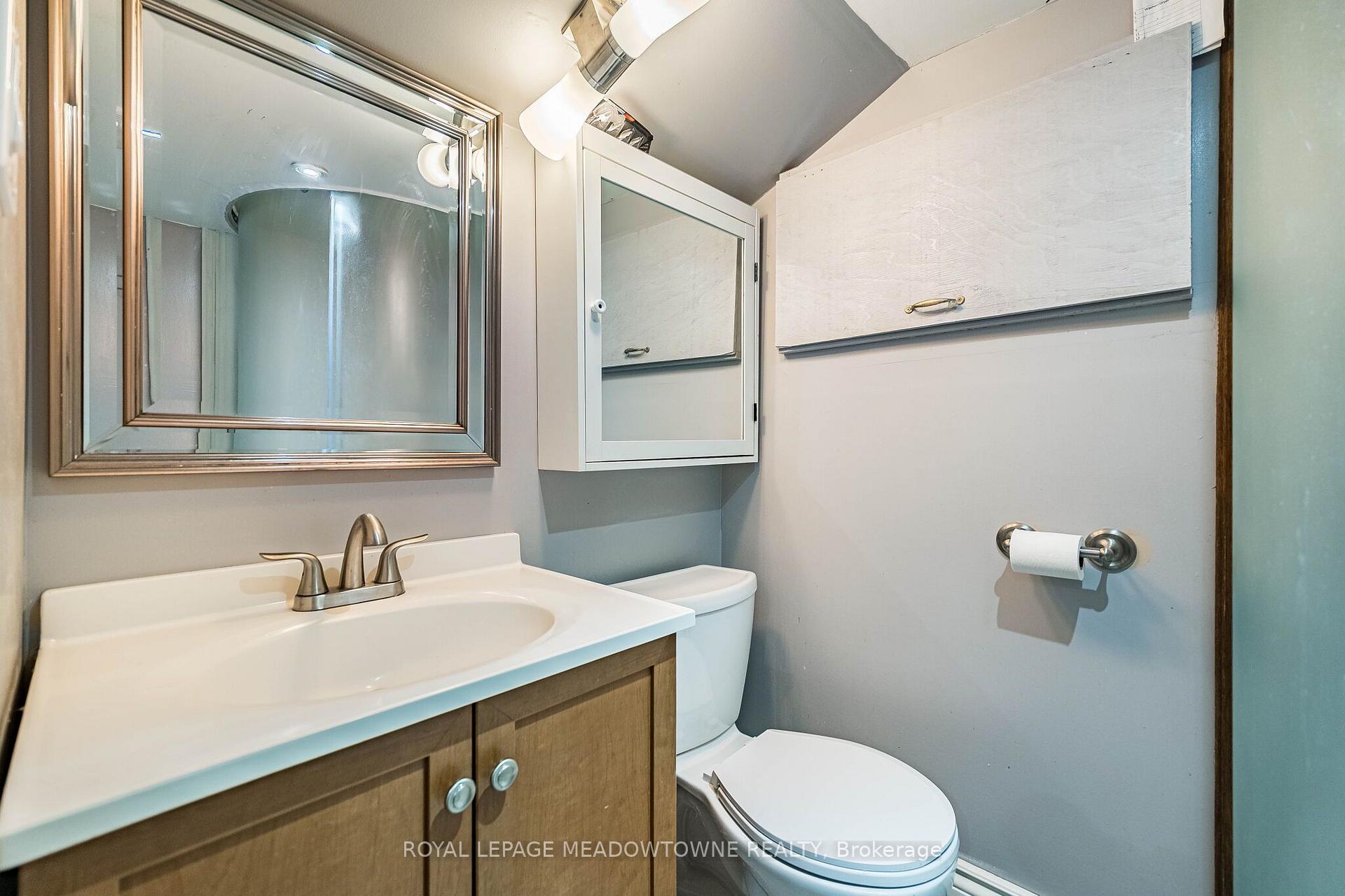 Photo 45 of 2600 Constable Road, Mississauga, Clarkson — HOMEH