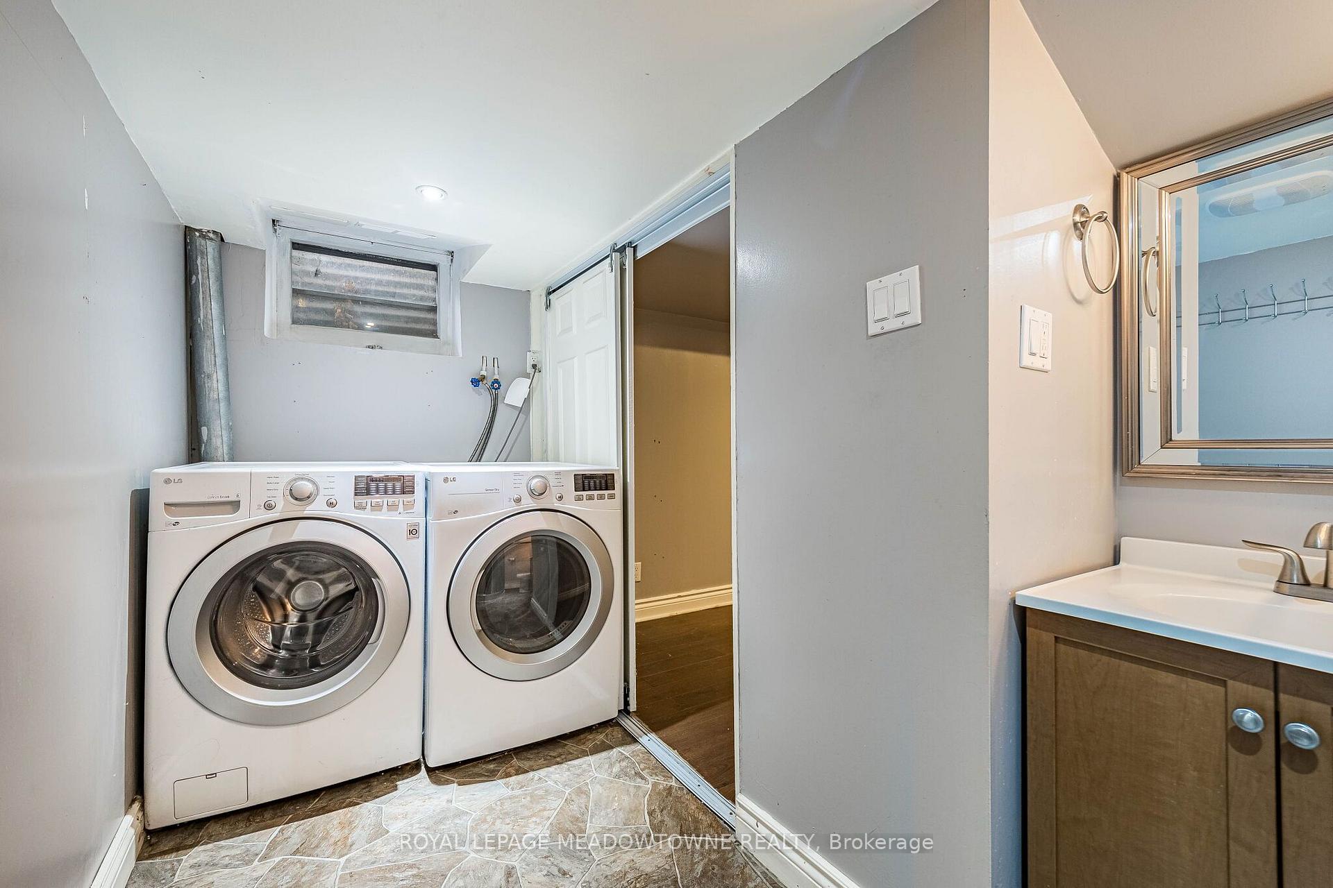 Photo 46 of 2600 Constable Road, Mississauga, Clarkson — HOMEH