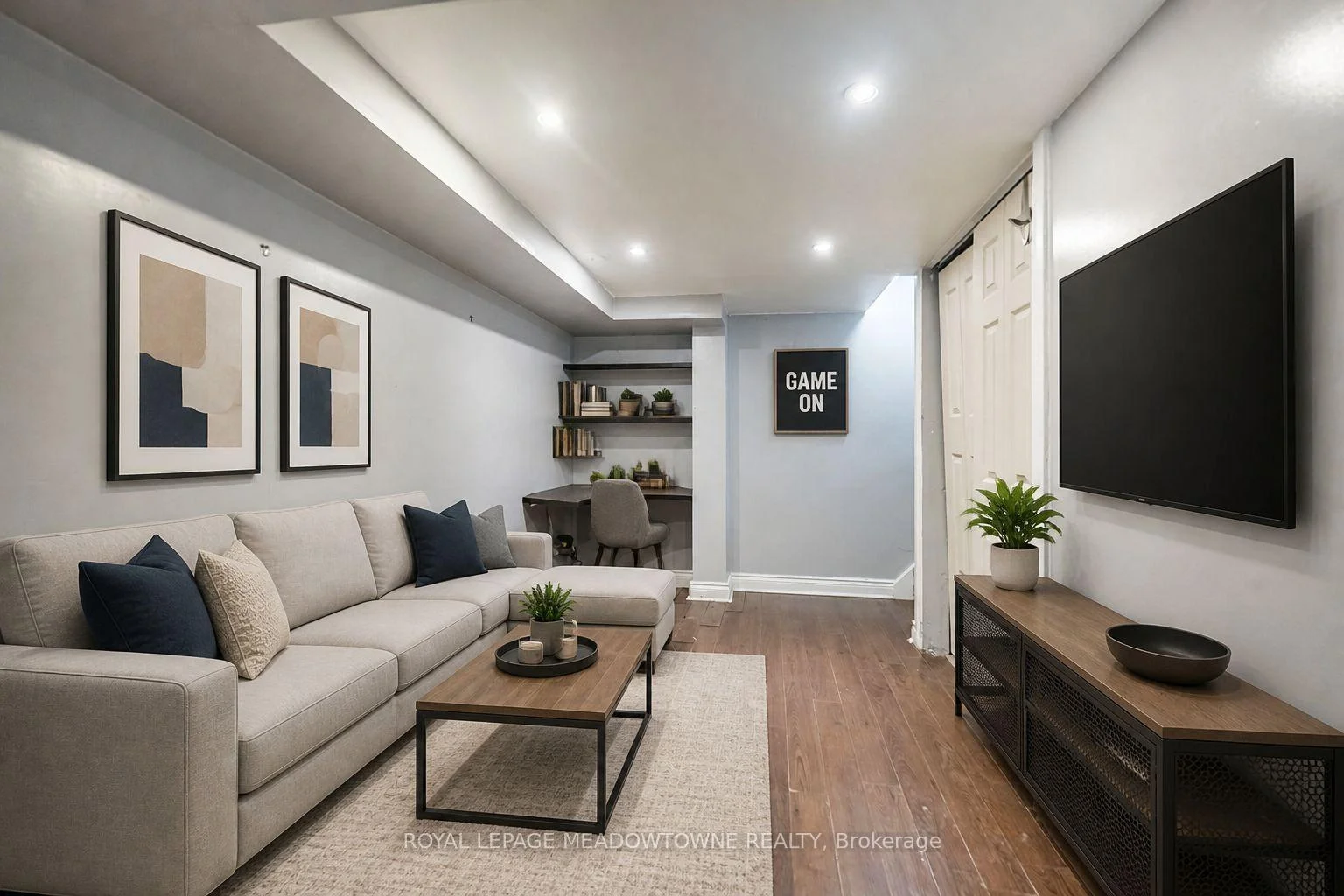 Photo 43 of 2600 Constable Road, Mississauga, Clarkson — HOMEH
