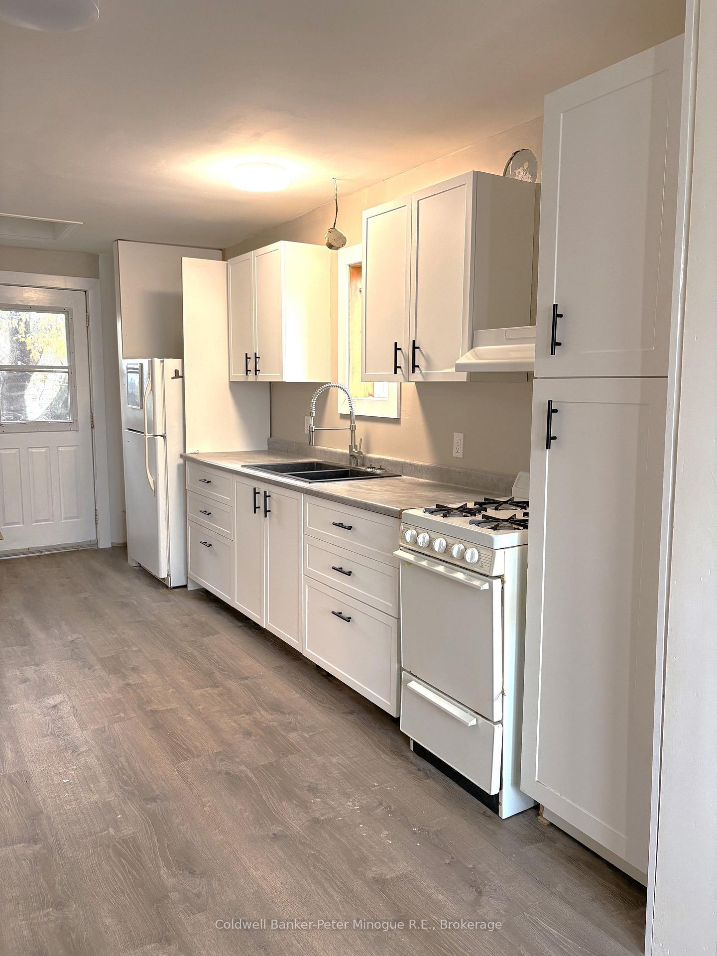 Photo 3 of 216 Highland Road, North Bay, Central — HOMEH