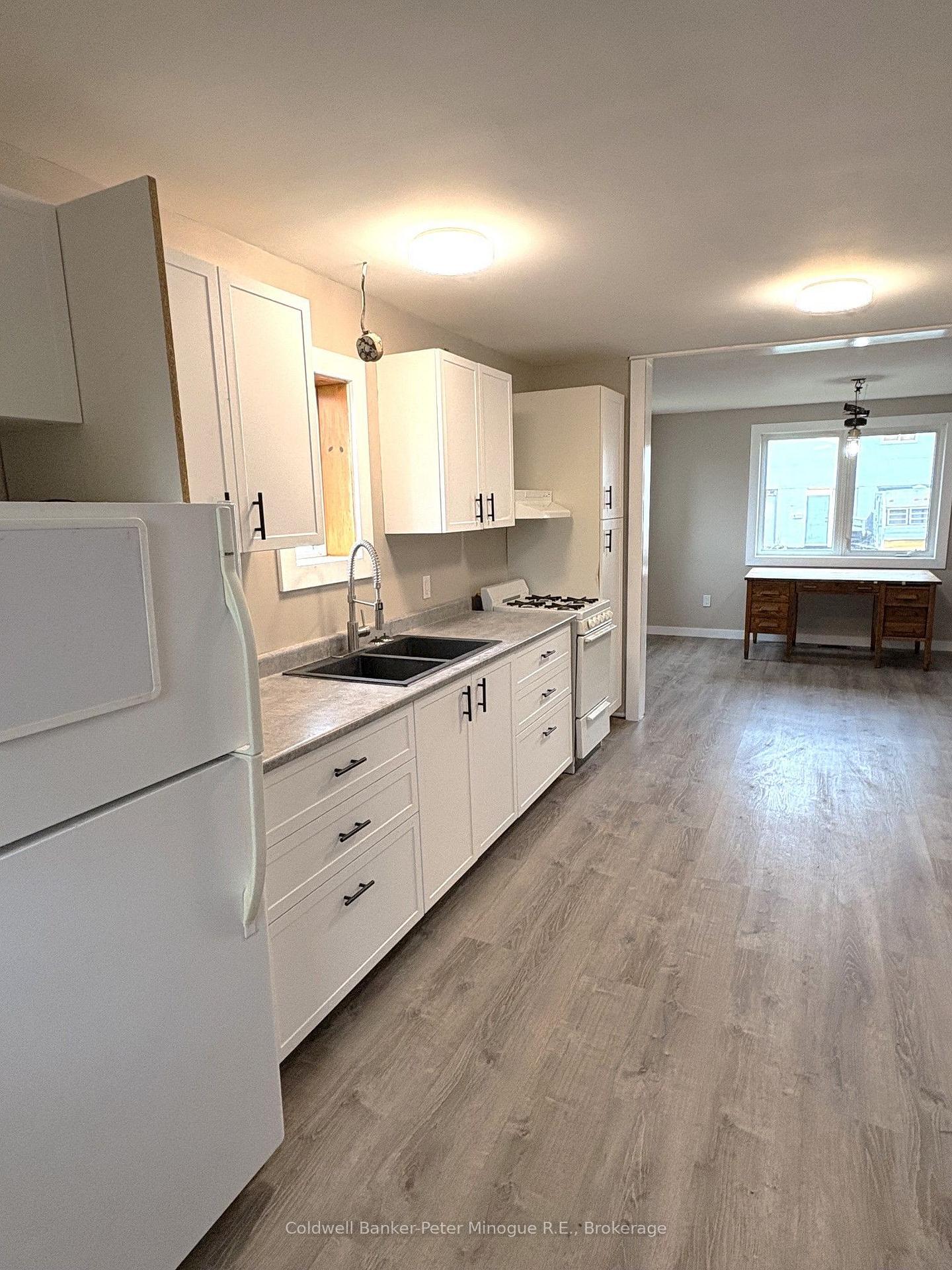 Photo 4 of 216 Highland Road, North Bay, Central — HOMEH