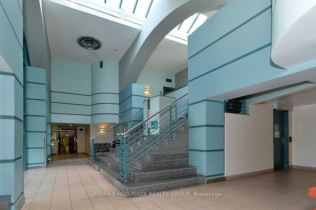Photo 3 of Unit 709, 35 Holland Avenue, Ottawa, Ottawa West — HOMEH
