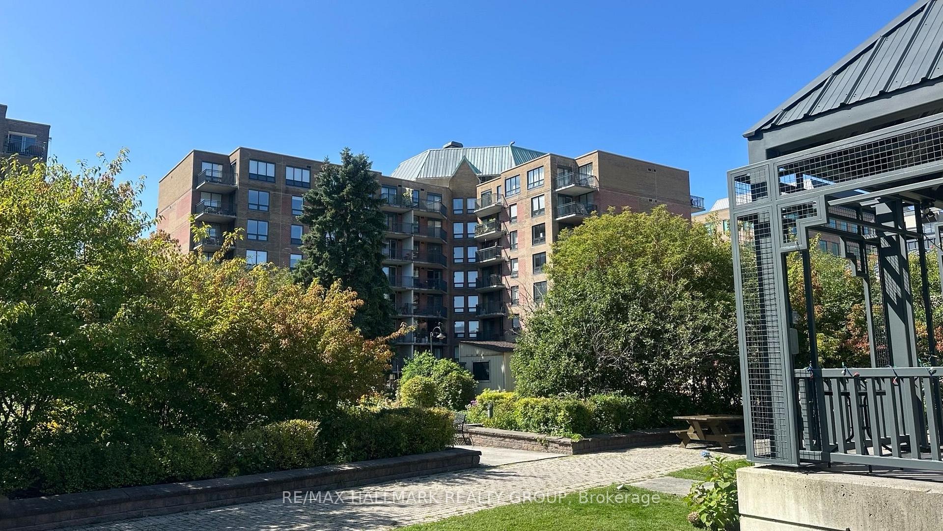 Photo 11 of Unit 709, 35 Holland Avenue, Ottawa, Ottawa West — HOMEH