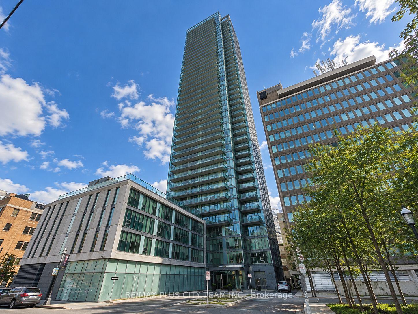 Photo of Unit 3604, 33 Lombard Street