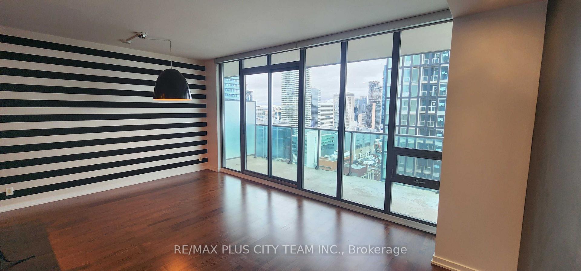 Photo 3 of Unit 3604, 33 Lombard Street, Toronto, Church-Yonge Corridor — HOMEH