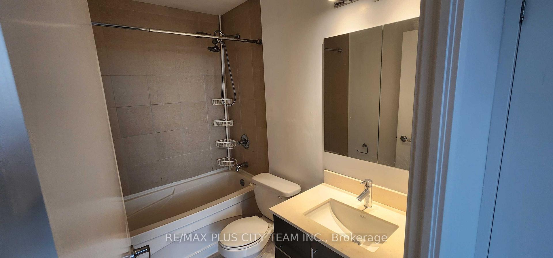Photo 8 of Unit 3604, 33 Lombard Street, Toronto, Church-Yonge Corridor — HOMEH