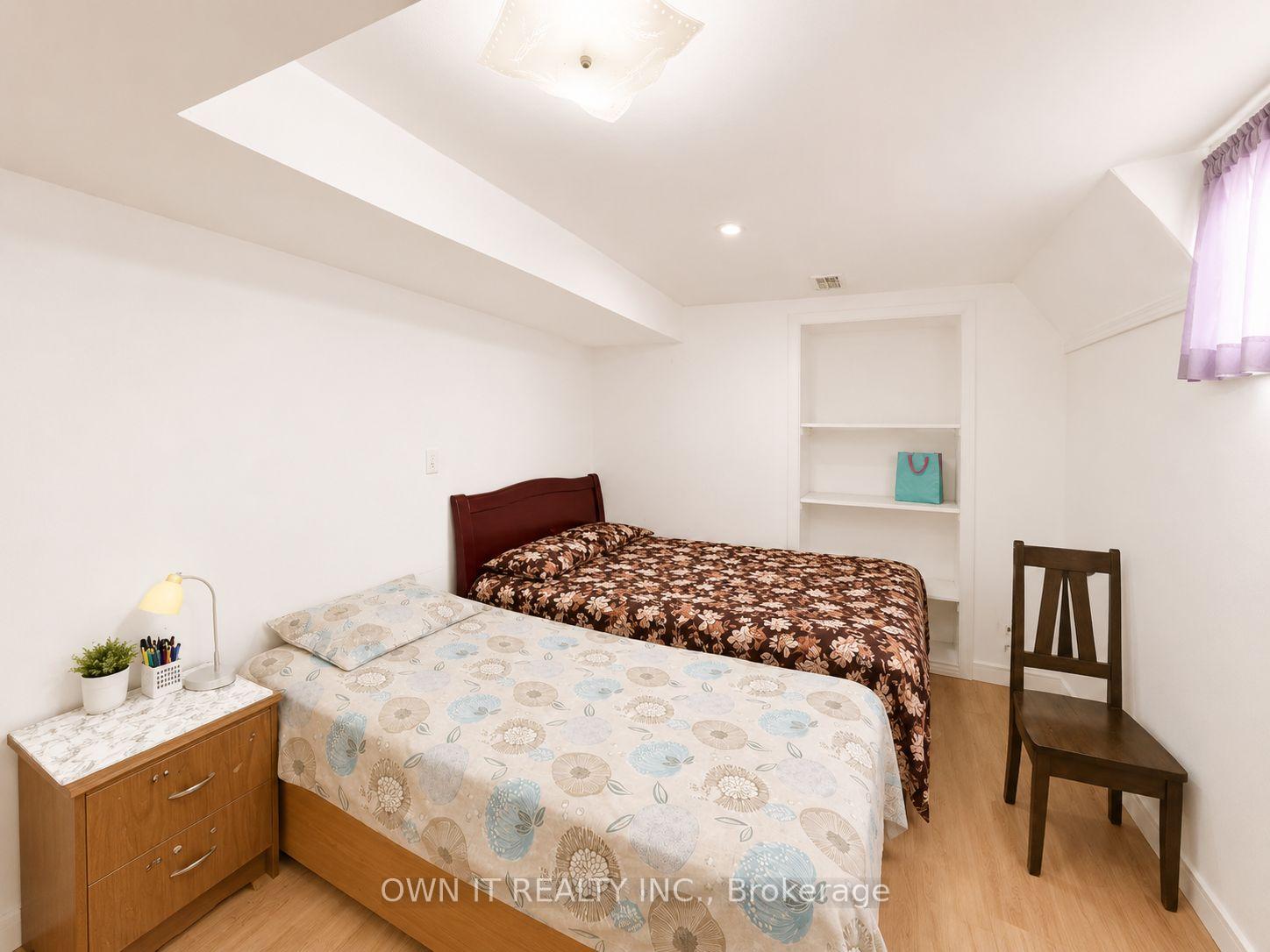 Photo 12 of 137 Prairie Rose Circle, Brampton, Sandringham-Wellington — HOMEH
