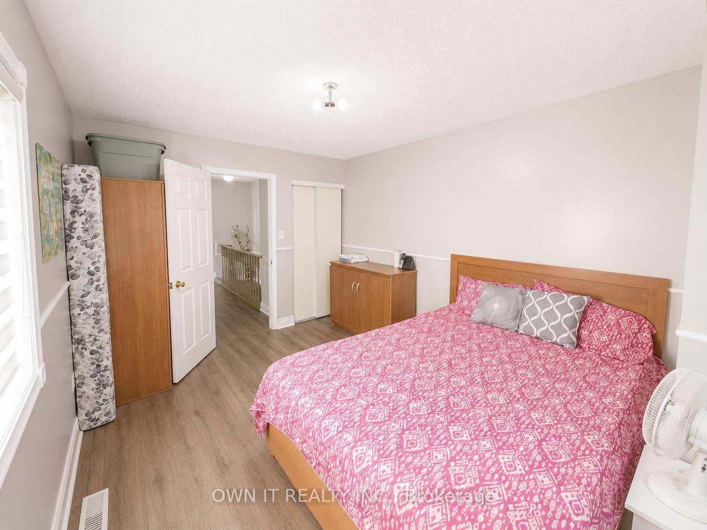 Photo 29 of 137 Prairie Rose Circle, Brampton, Sandringham-Wellington — HOMEH