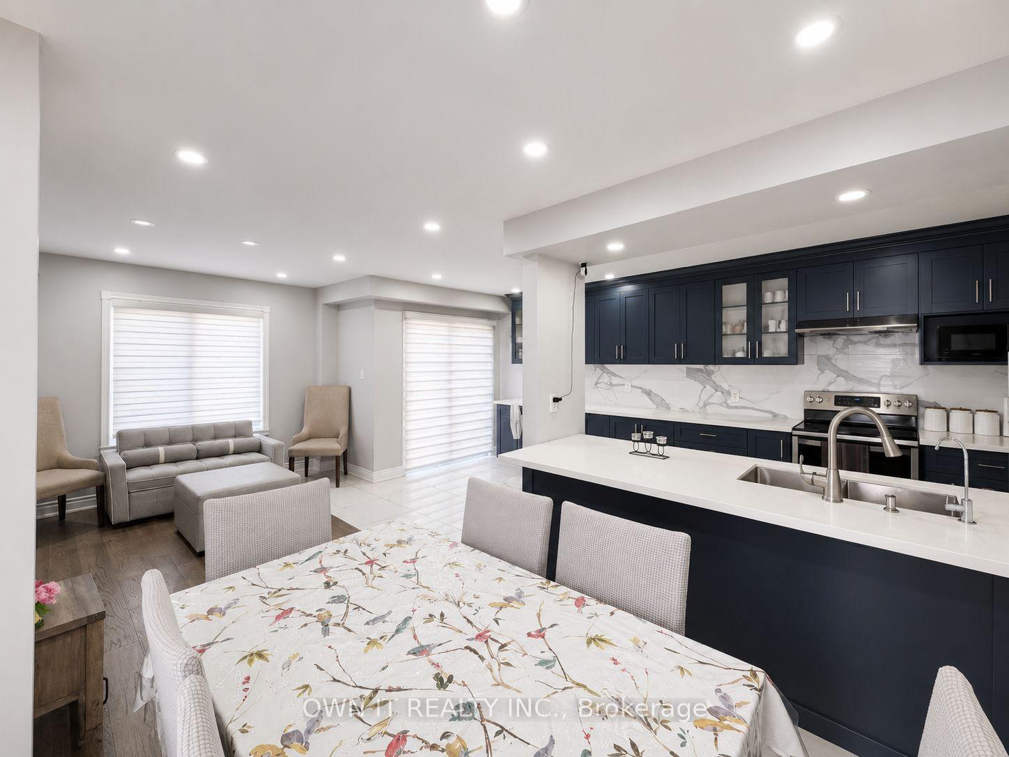Photo 35 of 137 Prairie Rose Circle, Brampton, Sandringham-Wellington — HOMEH