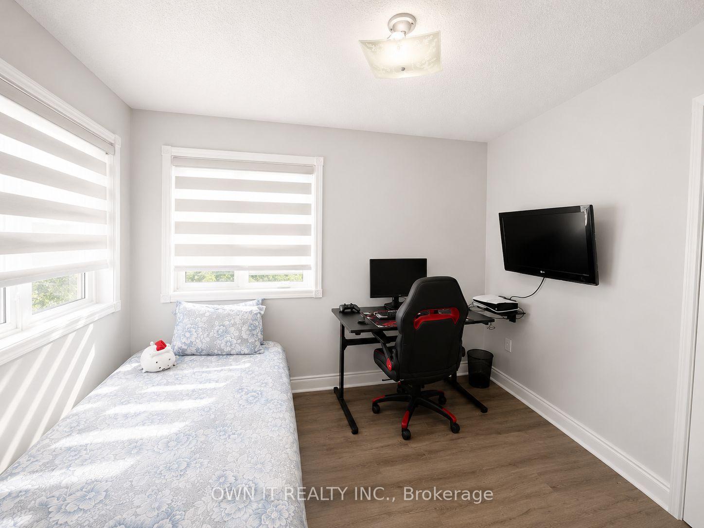 Photo 36 of 137 Prairie Rose Circle, Brampton, Sandringham-Wellington — HOMEH