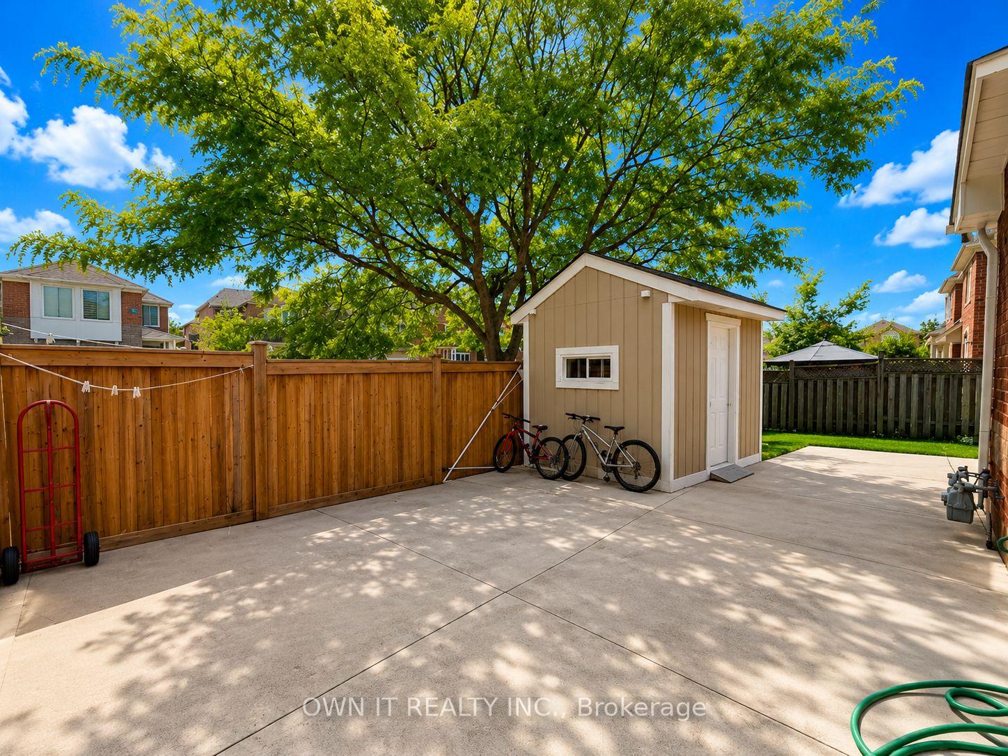 Photo 40 of 137 Prairie Rose Circle, Brampton, Sandringham-Wellington — HOMEH