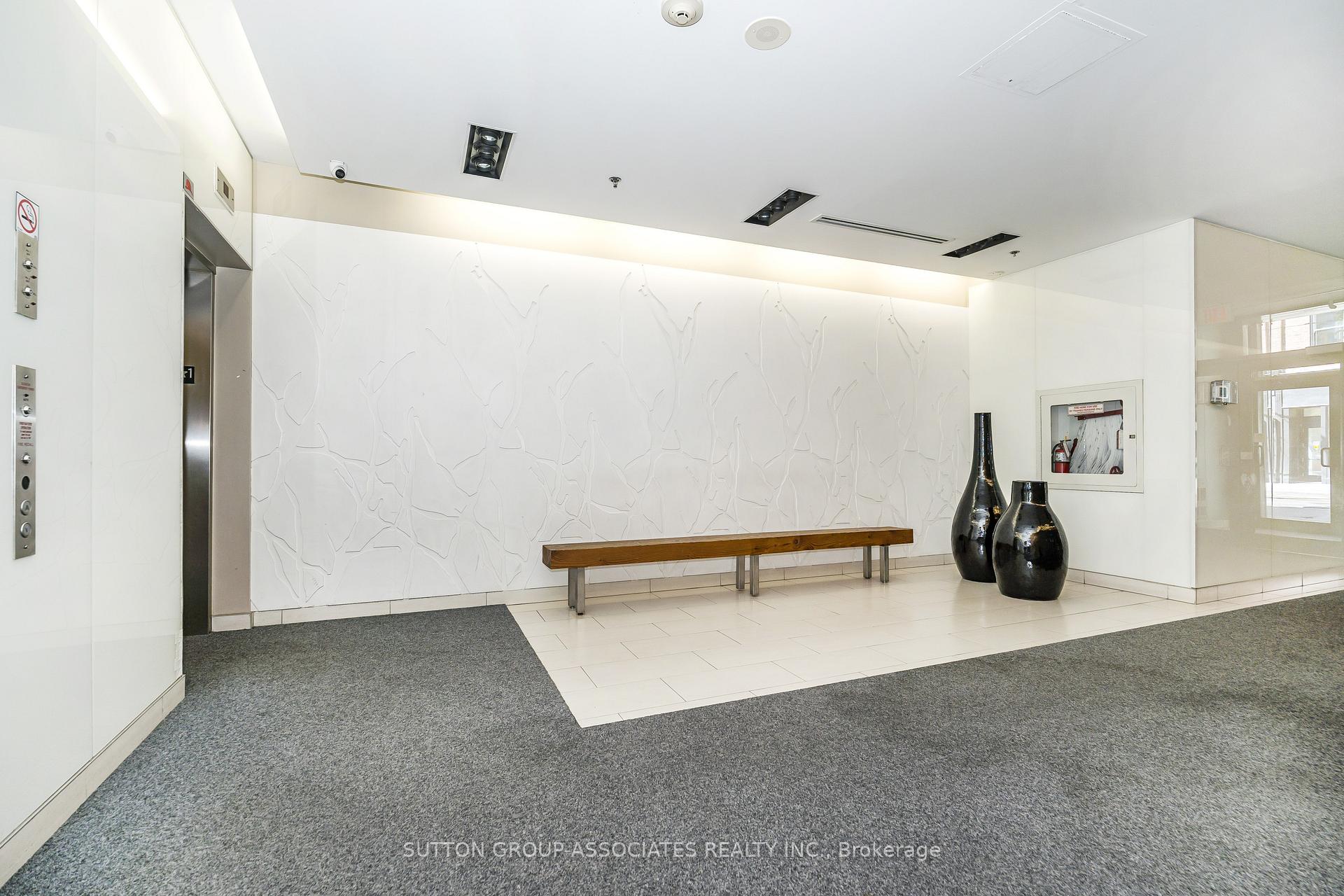 Photo 7 of Unit 405, 127 Queen Street E, Toronto, Church-Yonge Corridor — HOMEH
