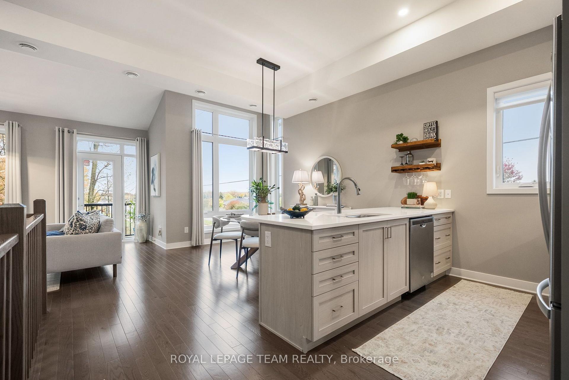 Photo 16 of Unit 26, 550 Crescendo Private, Ottawa, Riverside South/Gloucester Glen — HOMEH