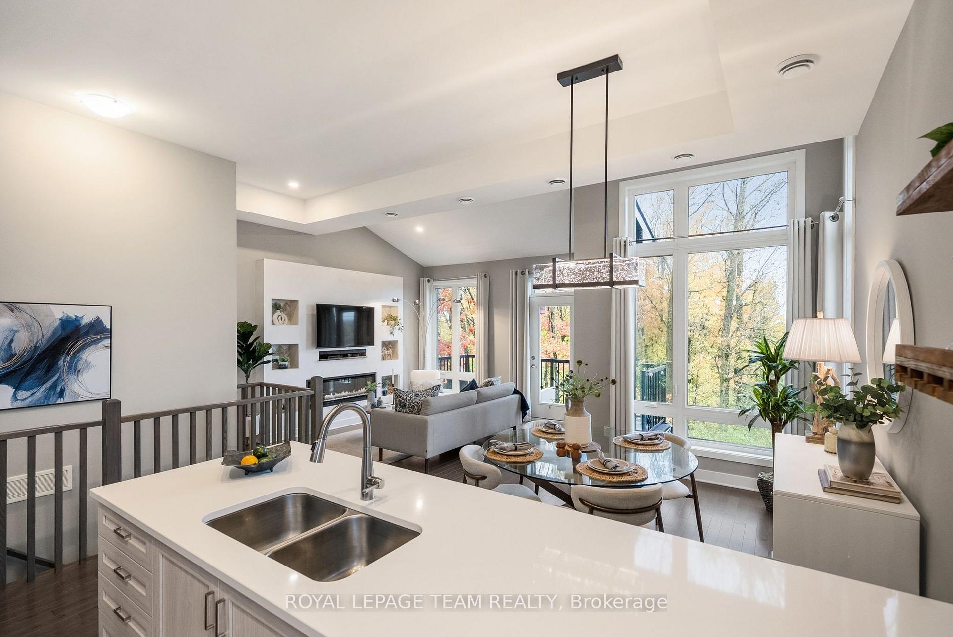 Photo 17 of Unit 26, 550 Crescendo Private, Ottawa, Riverside South/Gloucester Glen — HOMEH