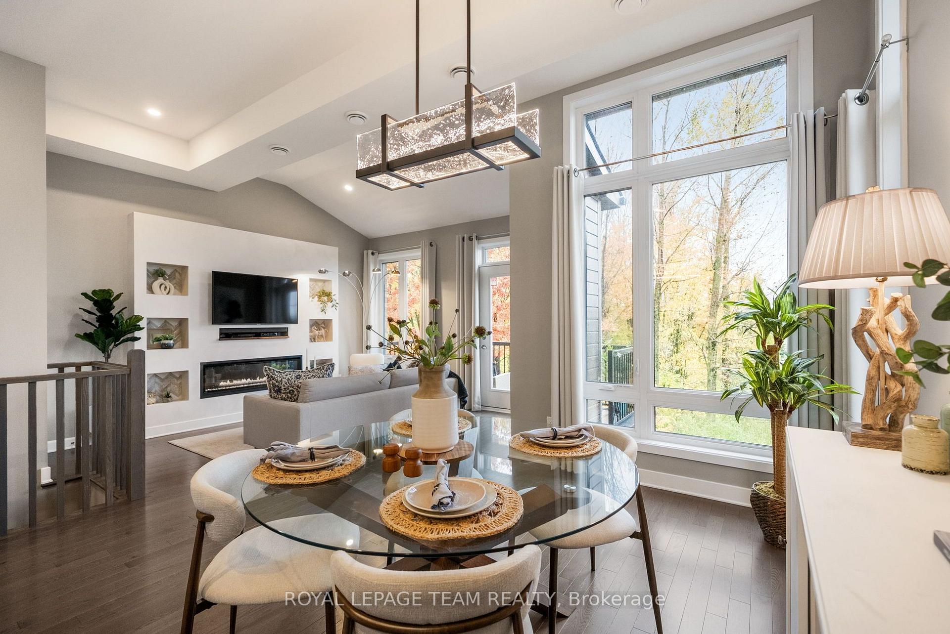 Photo 20 of Unit 26, 550 Crescendo Private, Ottawa, Riverside South/Gloucester Glen — HOMEH