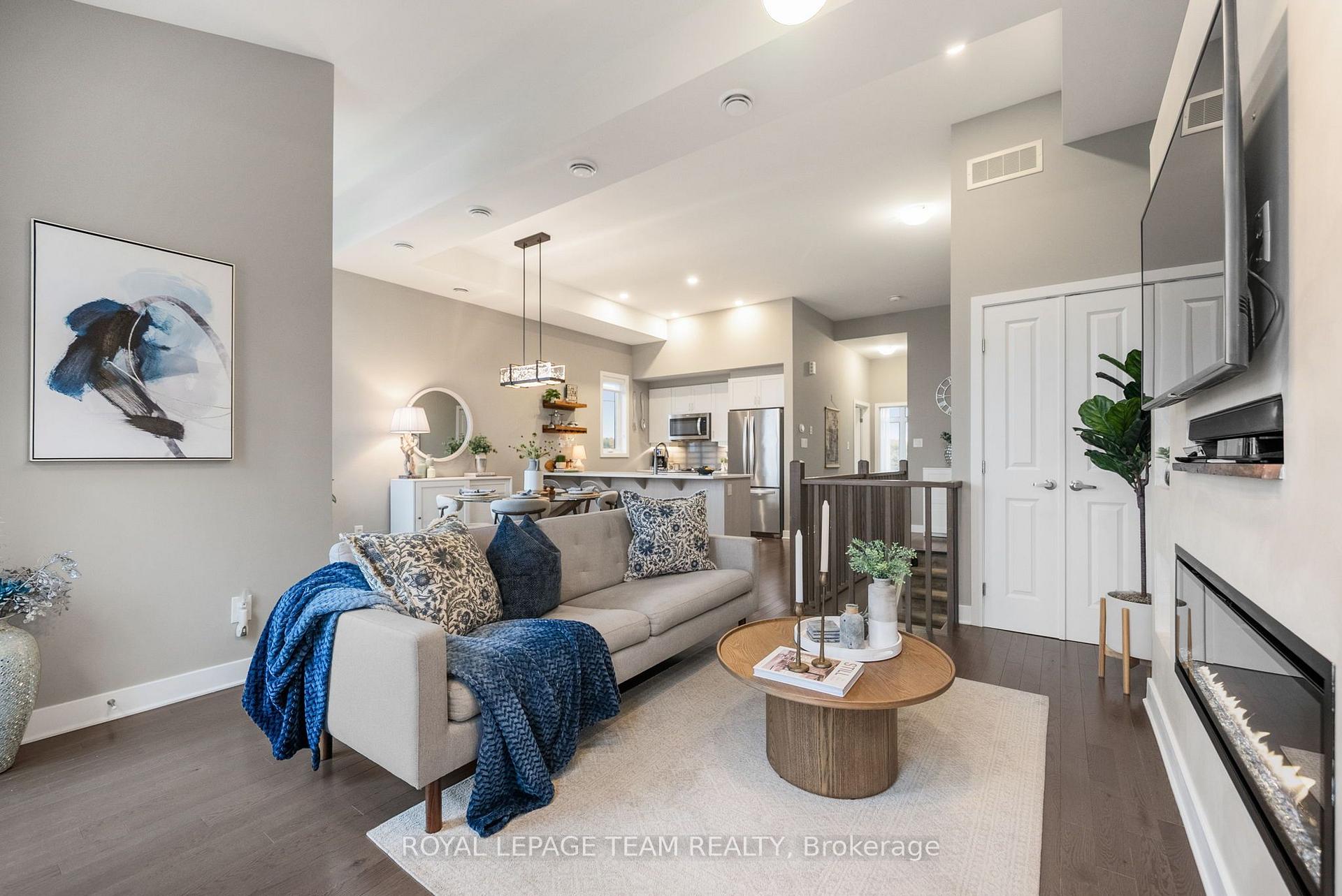 Photo 25 of Unit 26, 550 Crescendo Private, Ottawa, Riverside South/Gloucester Glen — HOMEH