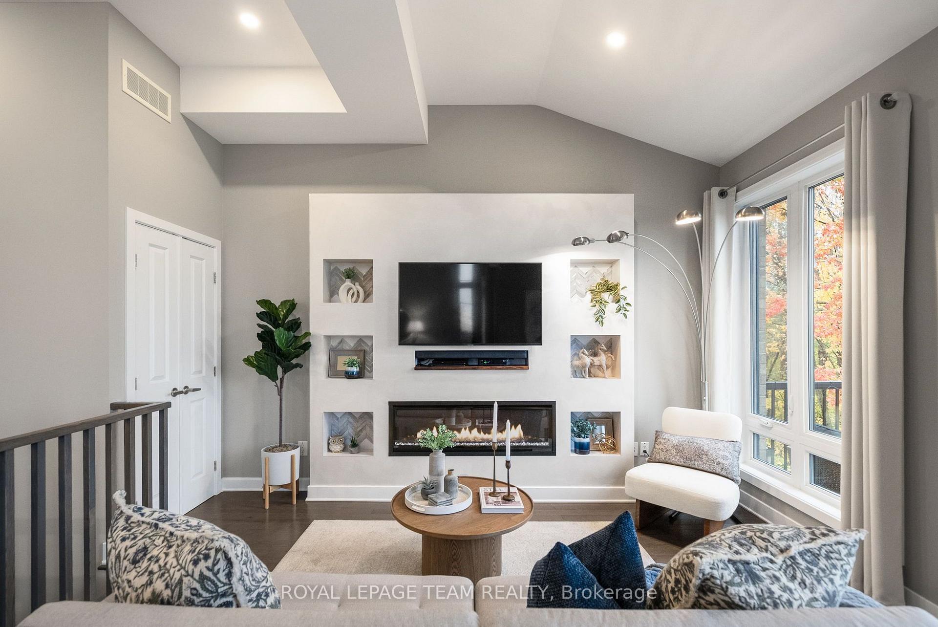 Photo 27 of Unit 26, 550 Crescendo Private, Ottawa, Riverside South/Gloucester Glen — HOMEH