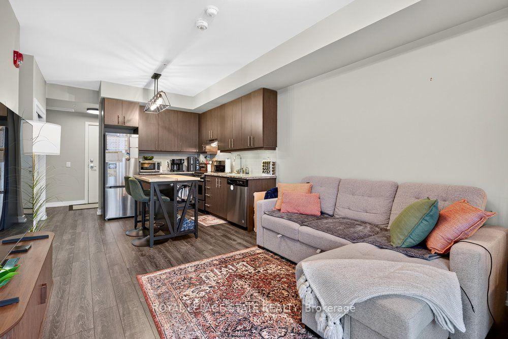 Photo 12 of Unit 511, 10 Esplanade Lane, Grimsby, Grimsby Beach — HOMEH