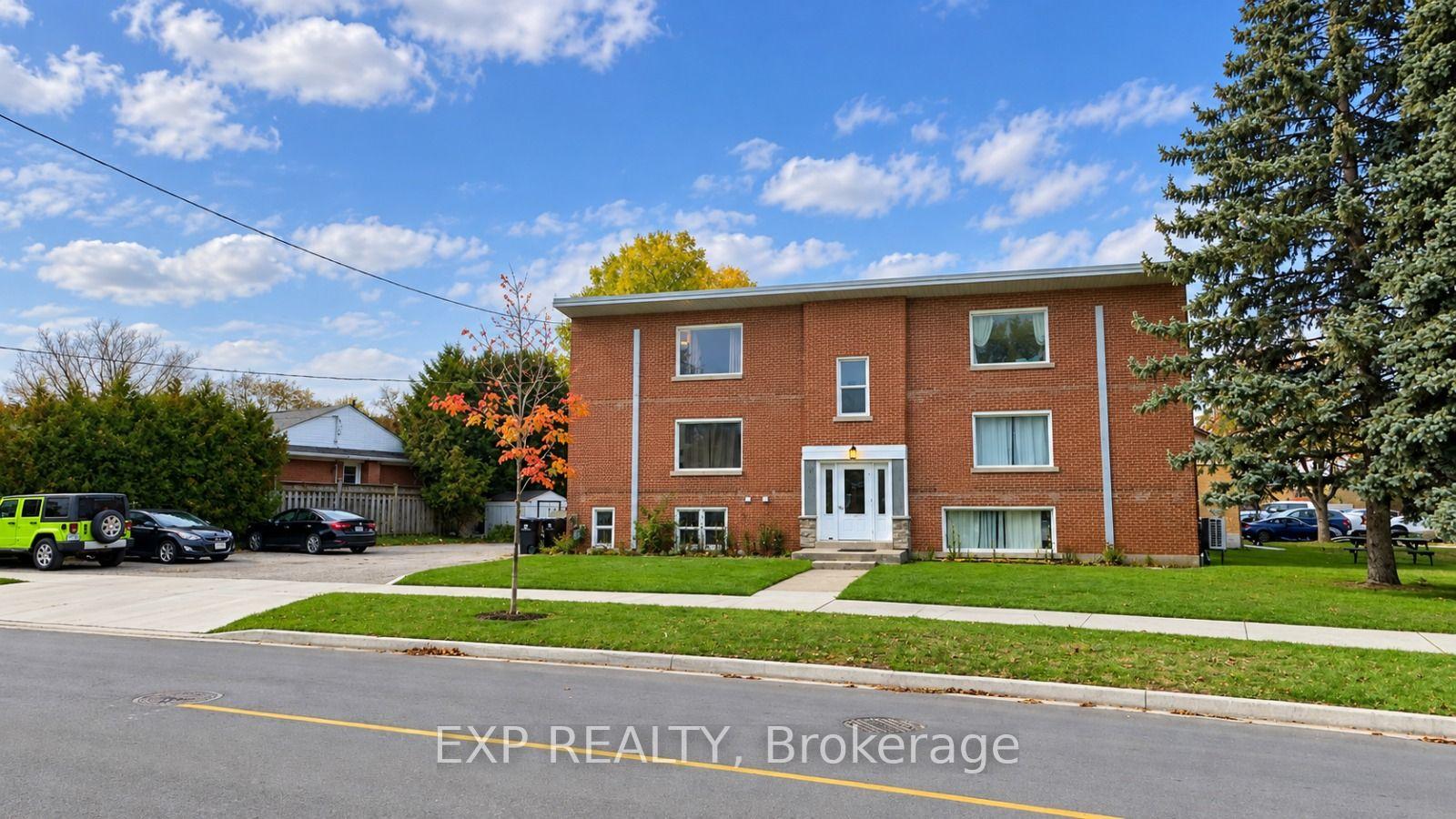 Photo 1 of Unit 4, 157 Bruce Street, Kitchener, Heritage Park/Rosemount — HOMEH