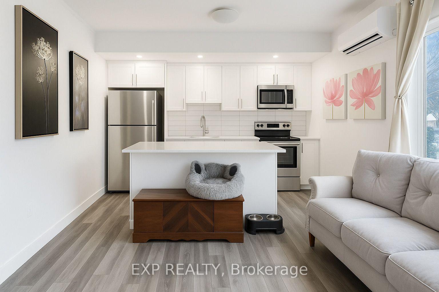 Photo 3 of Unit 4, 157 Bruce Street, Kitchener, Heritage Park/Rosemount — HOMEH