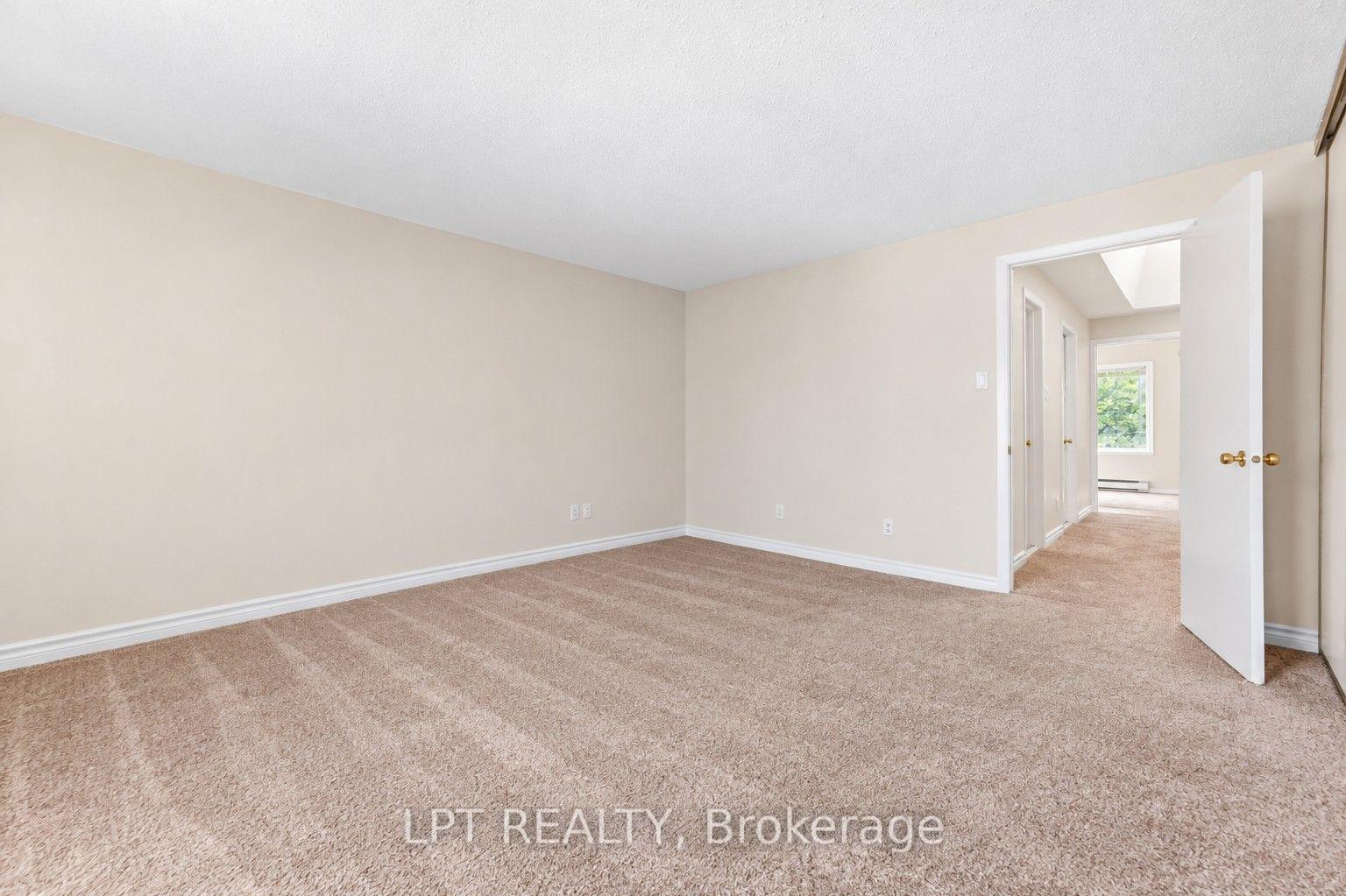 Photo 16 of Unit B, 6722 Jeanne d'Arc Boulevard, Ottawa, Convent Glen North — HOMEH